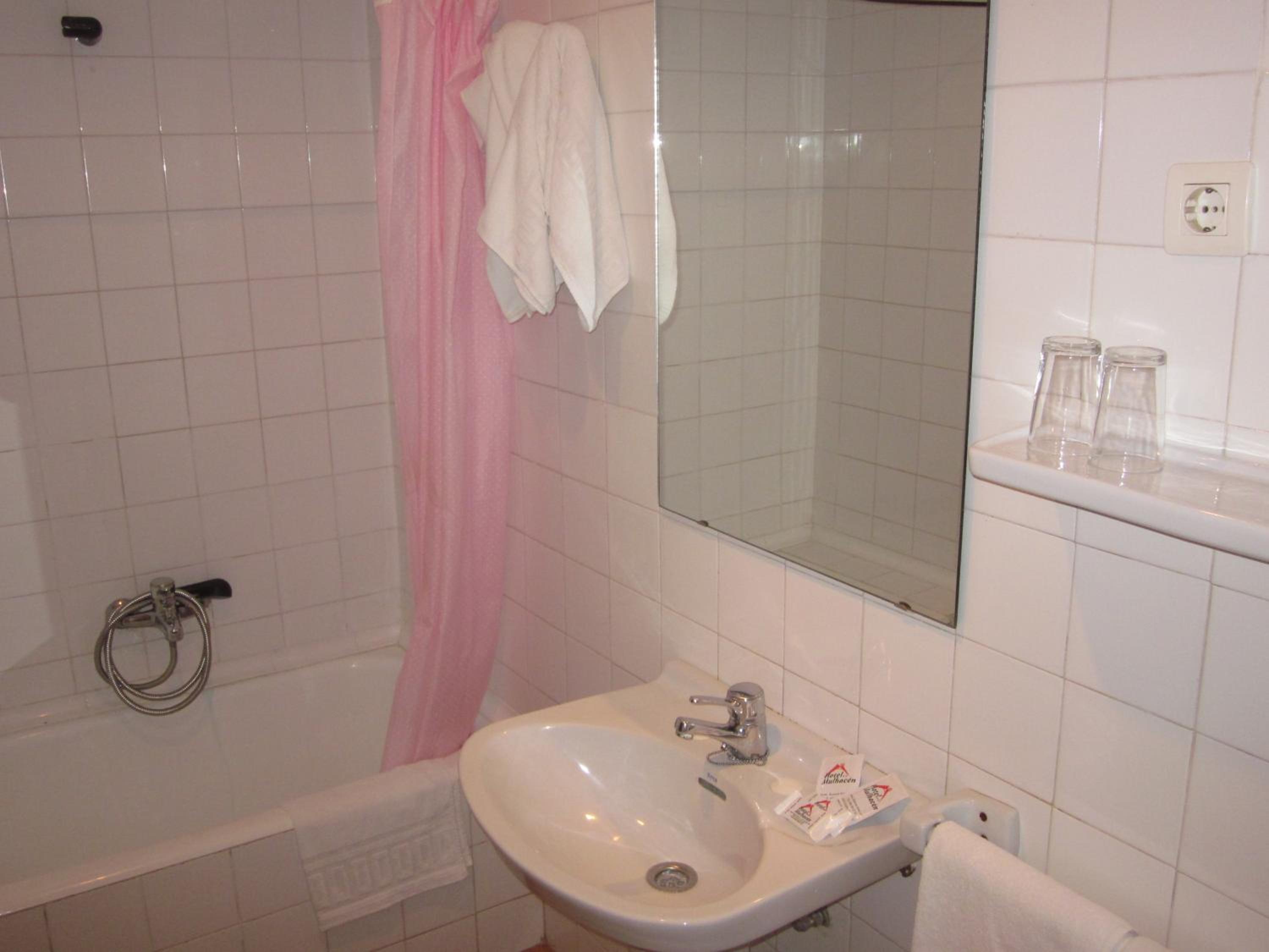 Economic Double or Twin Room - Photo 2