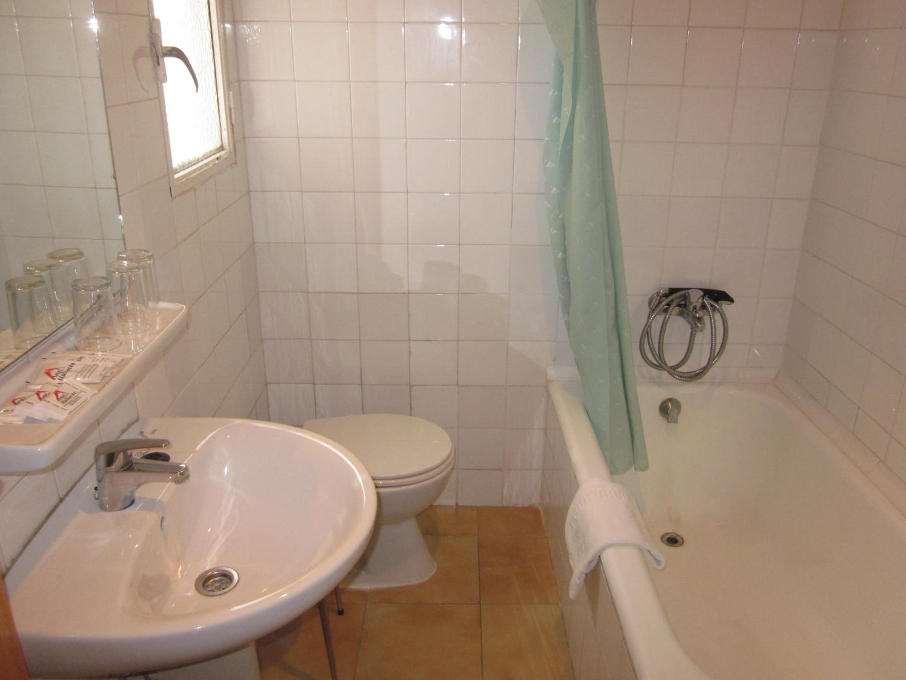 Economic Double or Twin Room - Photo 4
