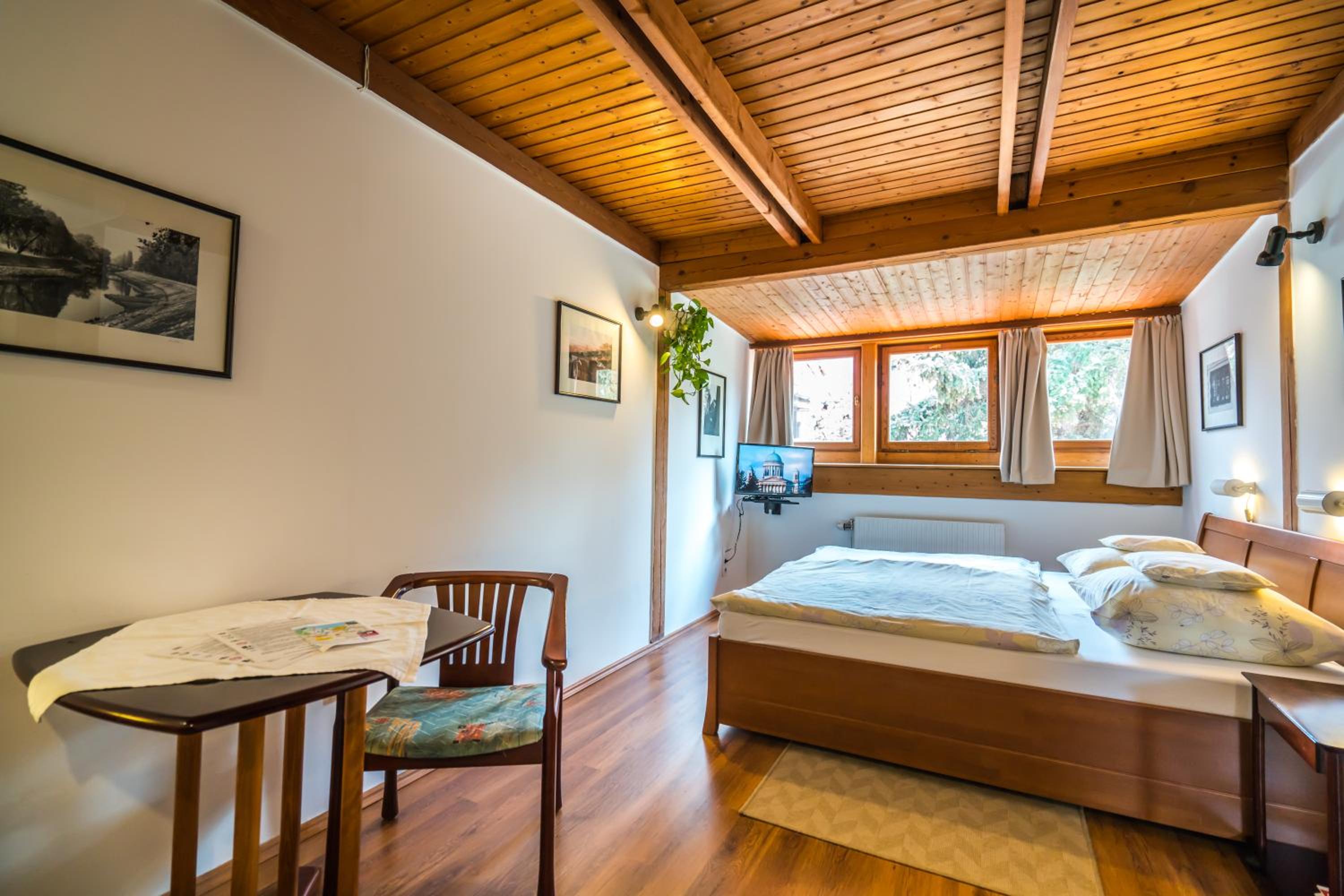 Triple Room with Garden View photo 3