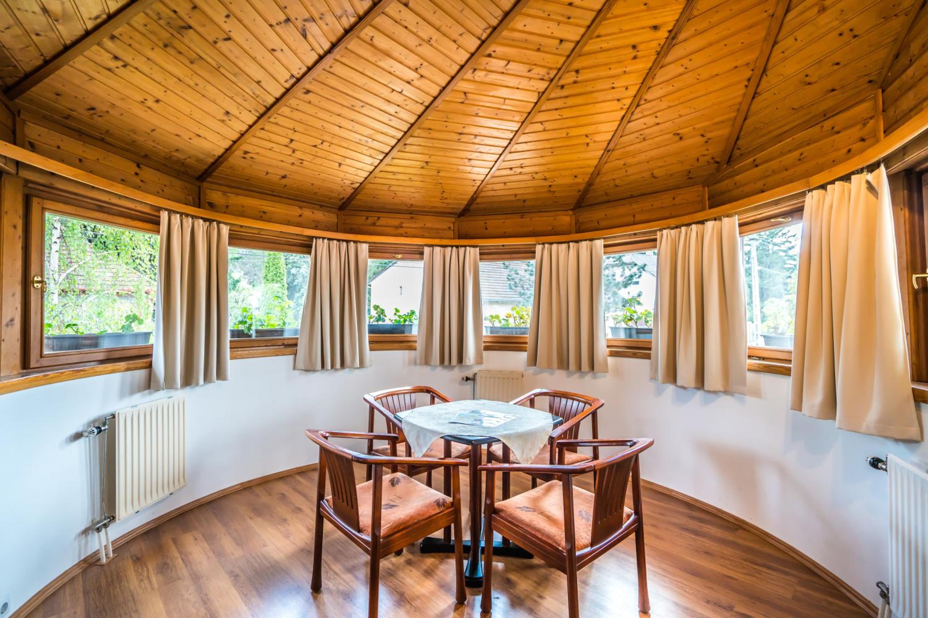 Family Suite with Balcony photo 2