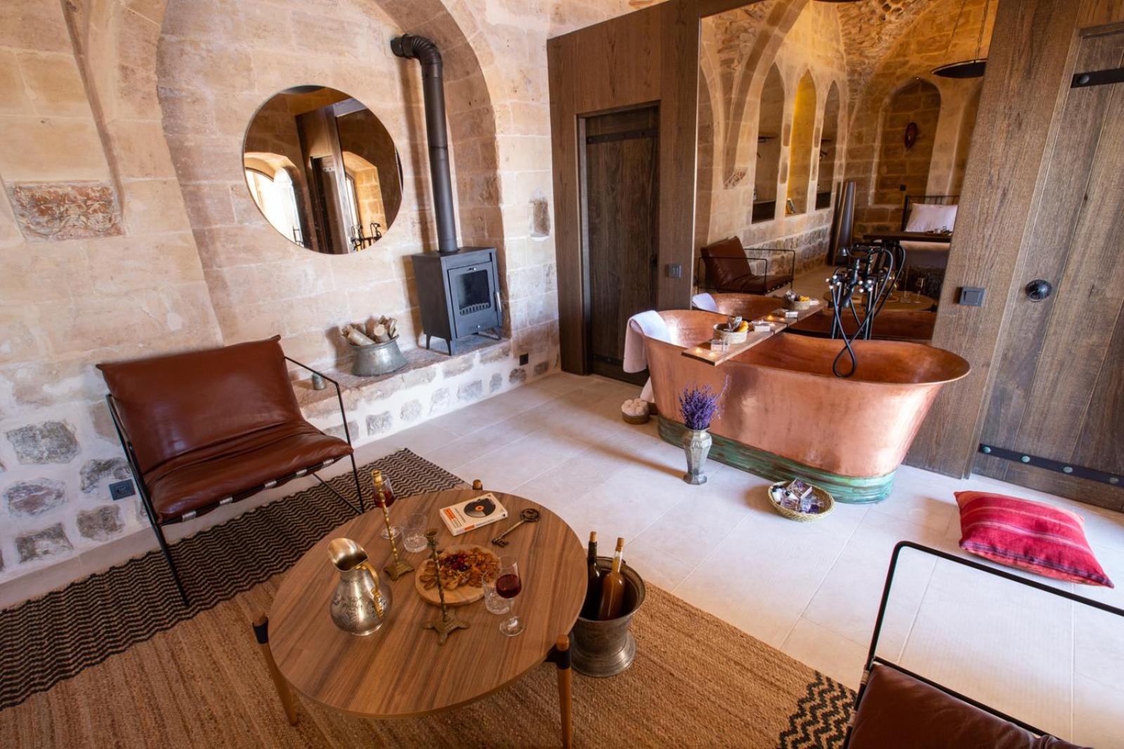 Suite with City View - Photo 1