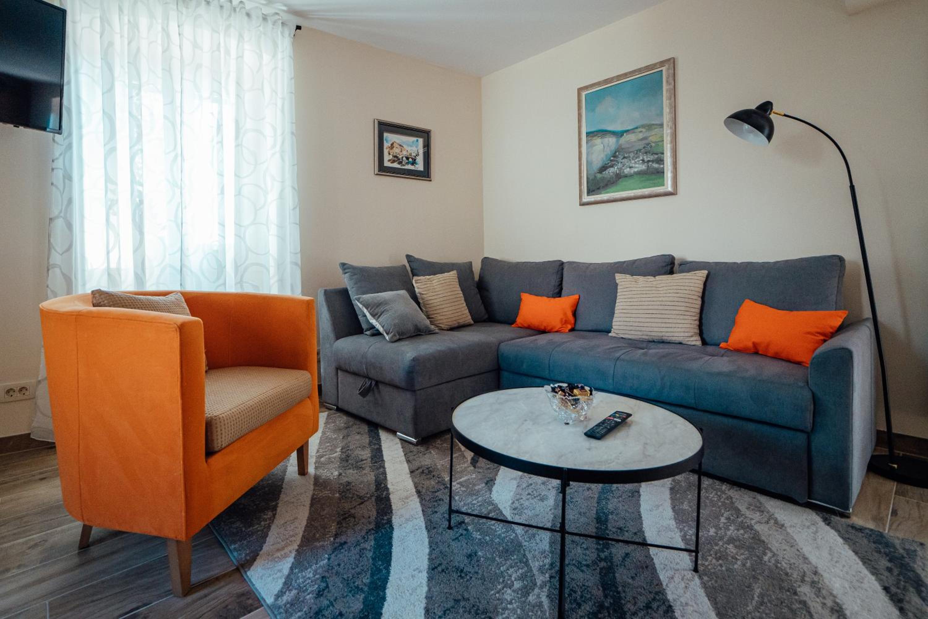 Two-Bedroom Apartment - Photo 12
