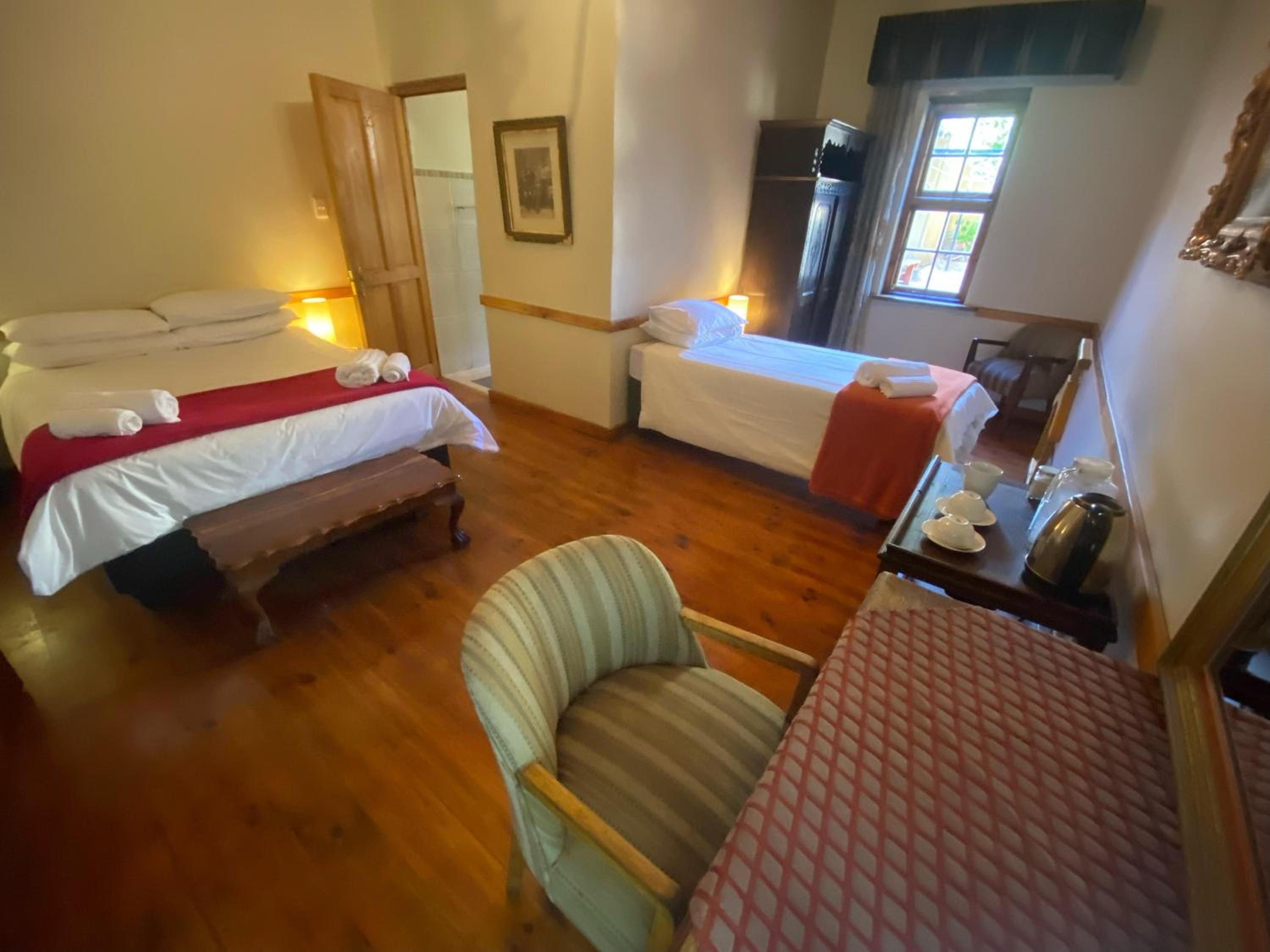 Classic Quadruple Room