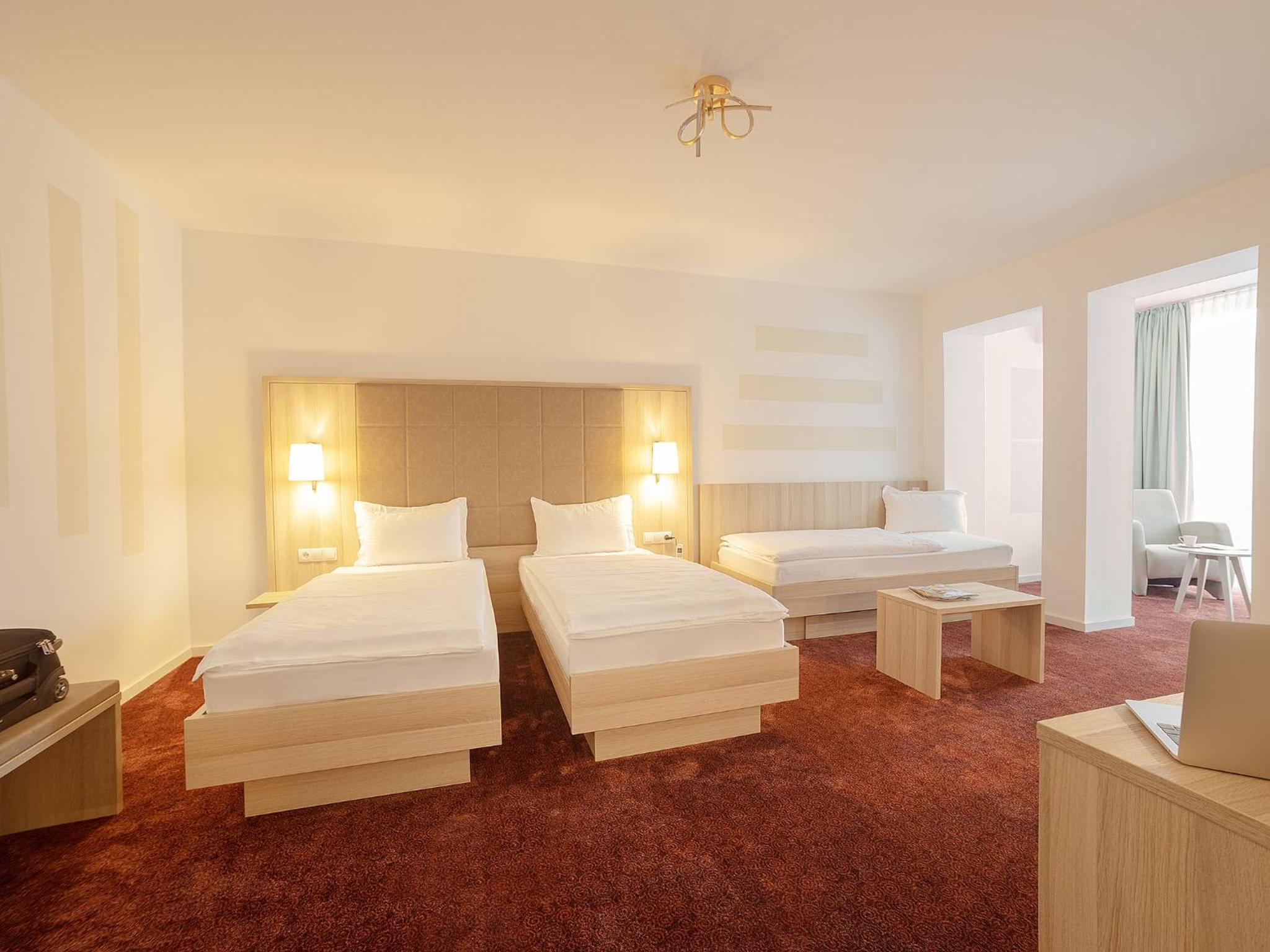 Triple Room - Photo 1