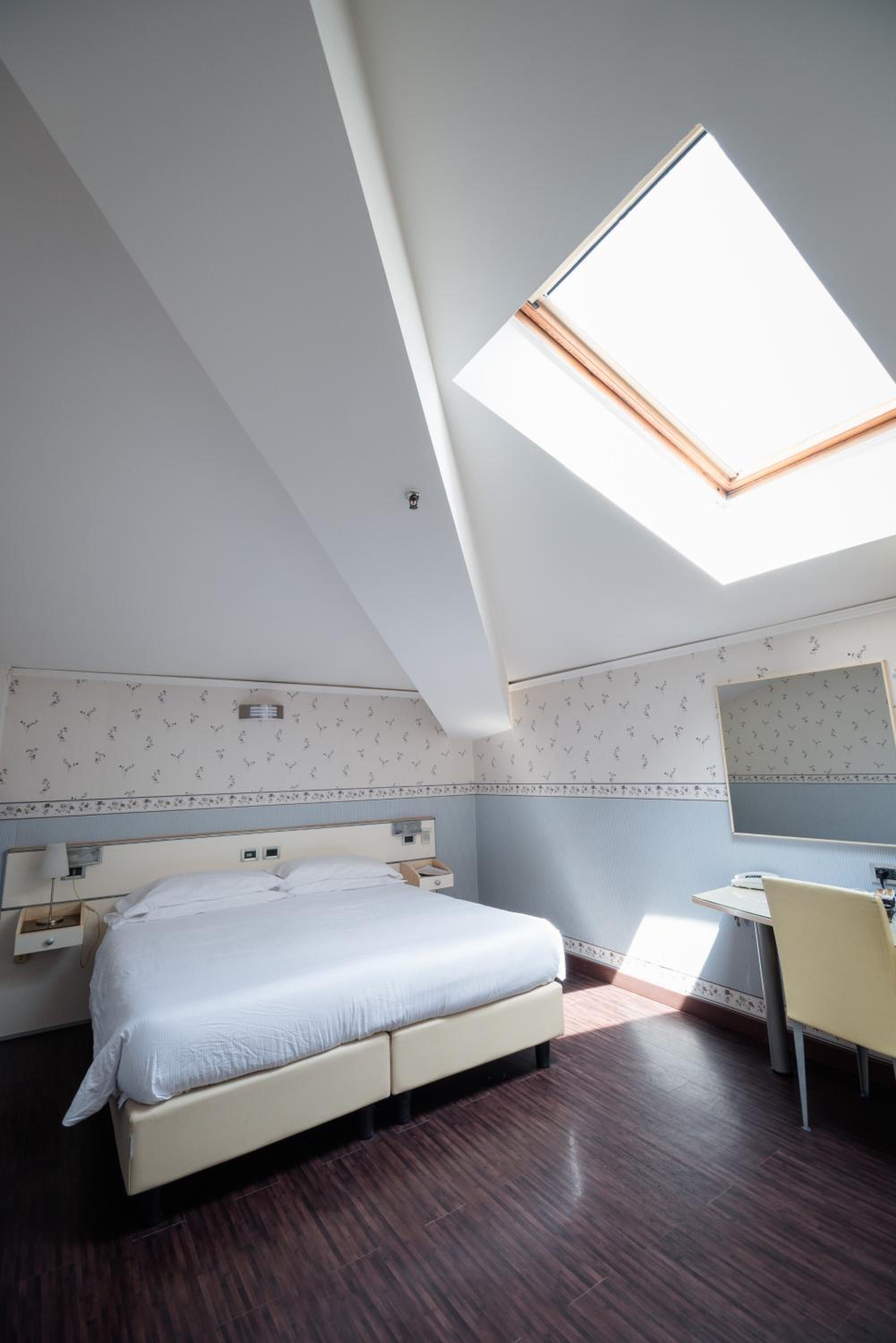 Double Room - Photo 1