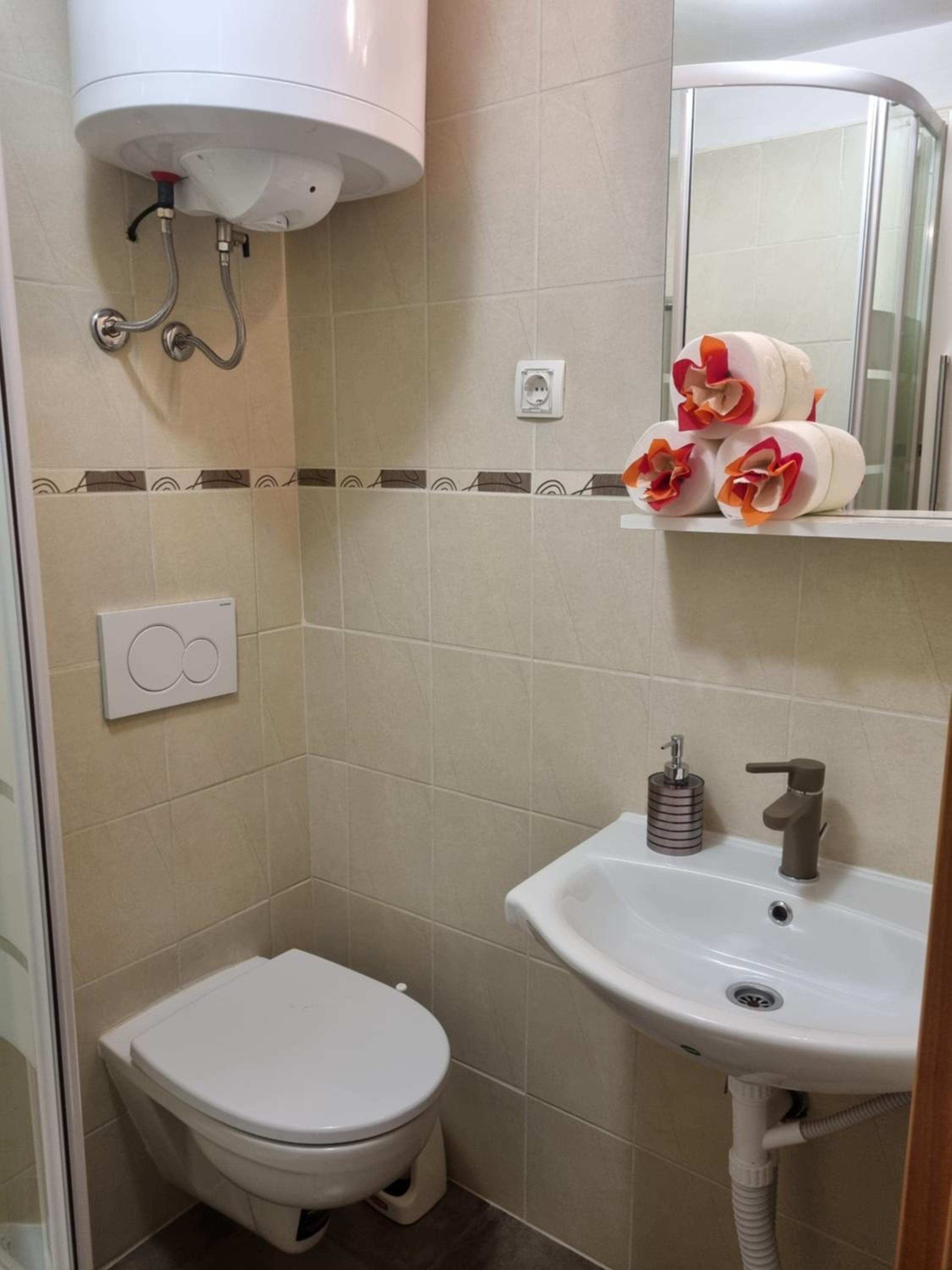 Apartment - Photo 10