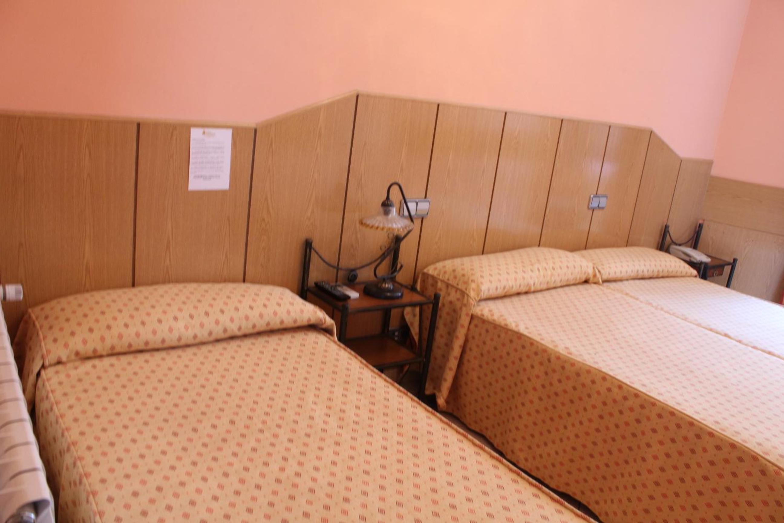 Habitación Doble con Cama Extra