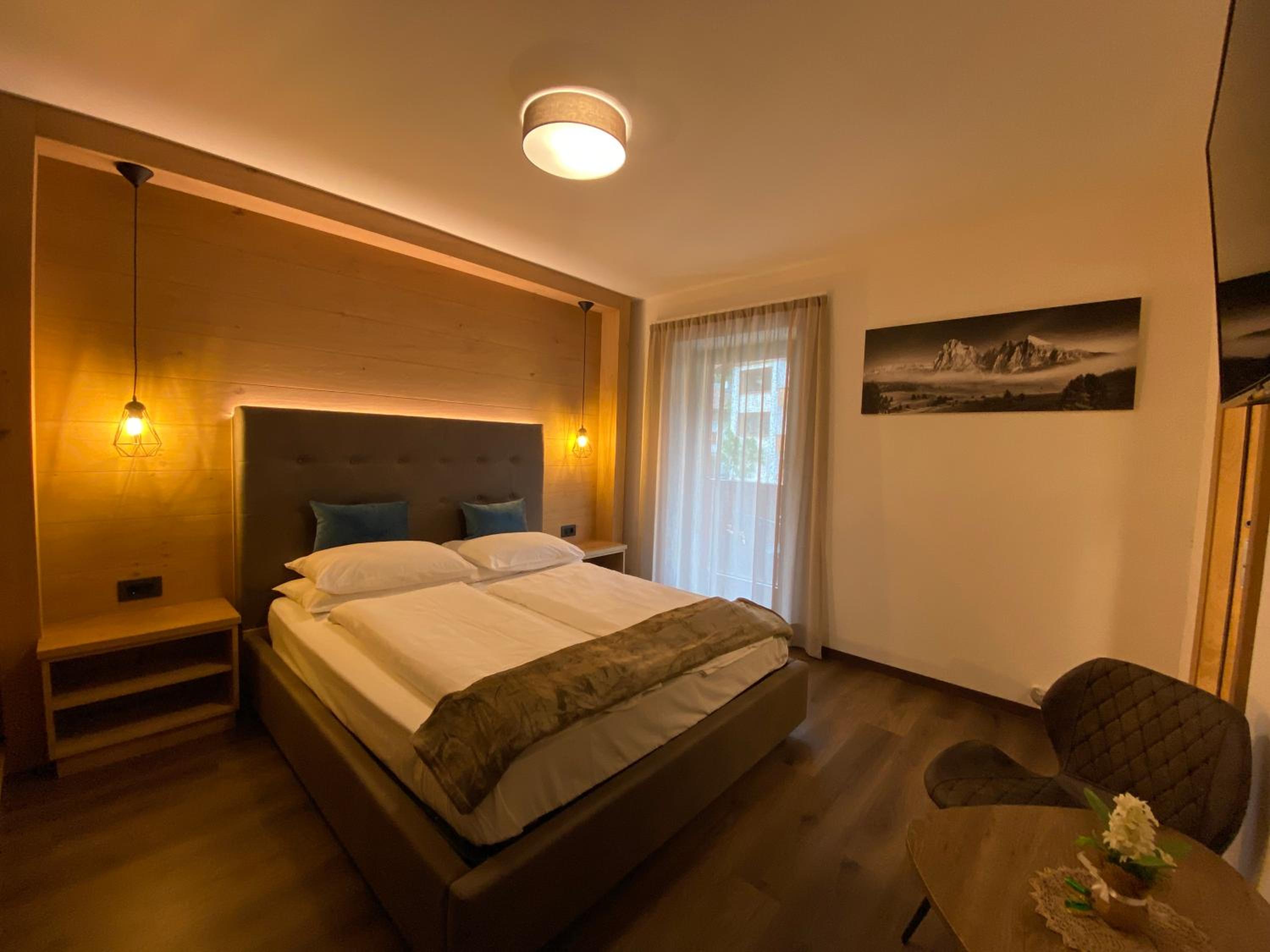 Superior Double Room with Balcony