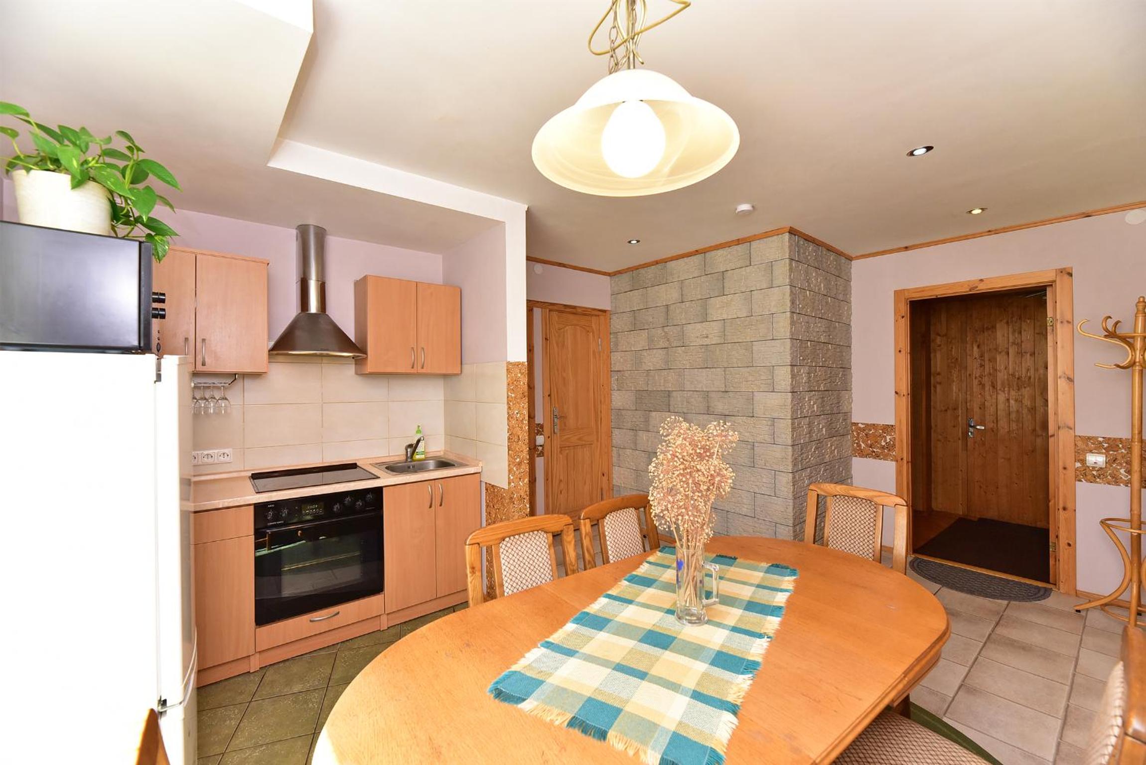 Superior Quadruple Room - Photo 10