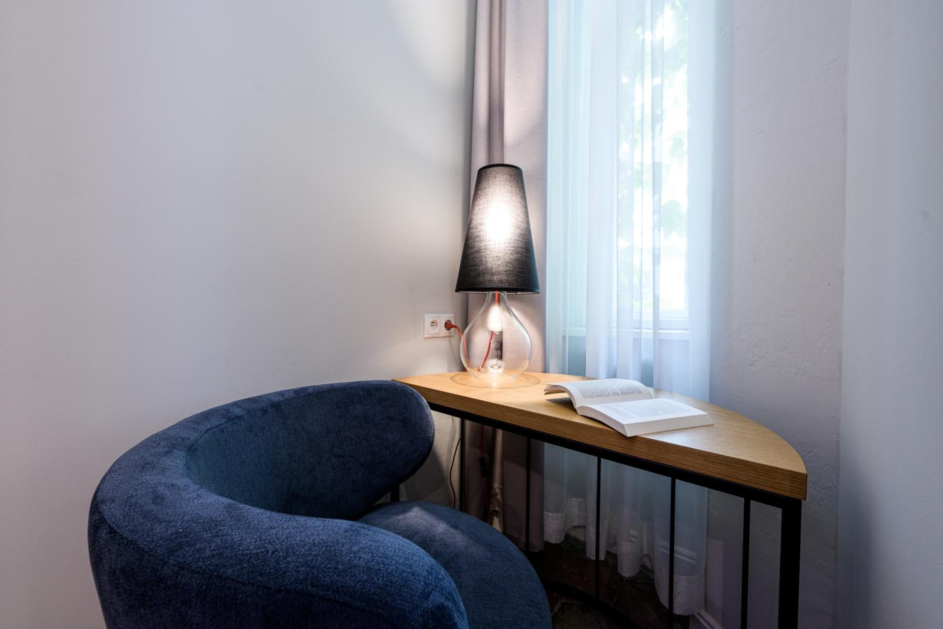 Deluxe Apartment with Jacuzzi photo 3