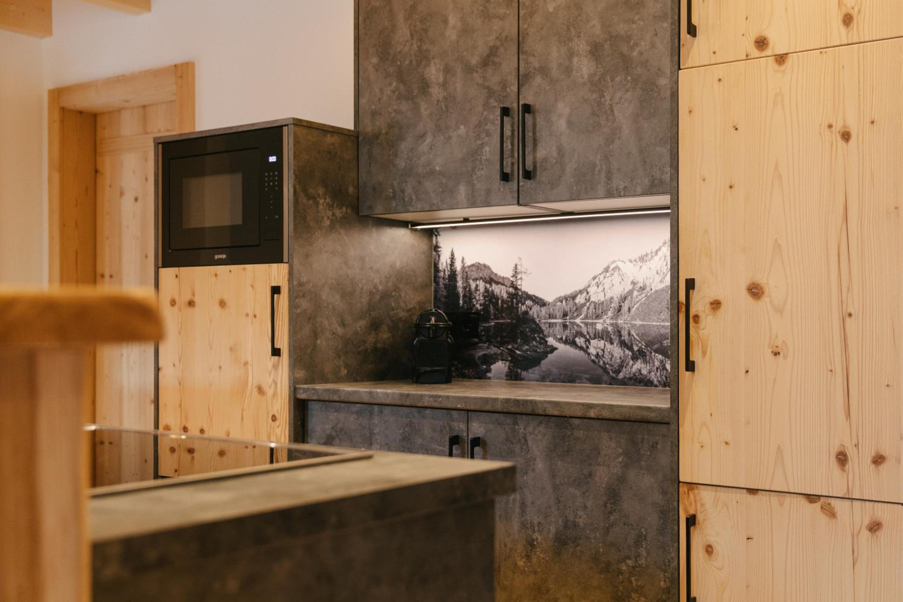 Penthouse Apartment with Sauna photo 2