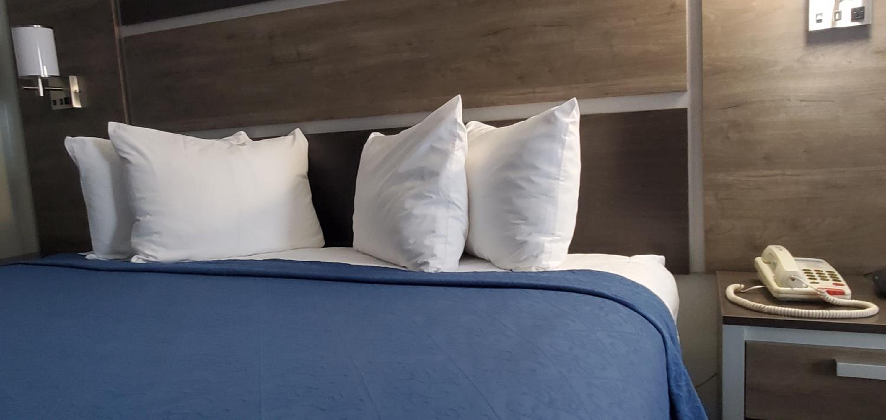 Superior Room with Two Queen Beds (Non-Smoking) - Photo 1
