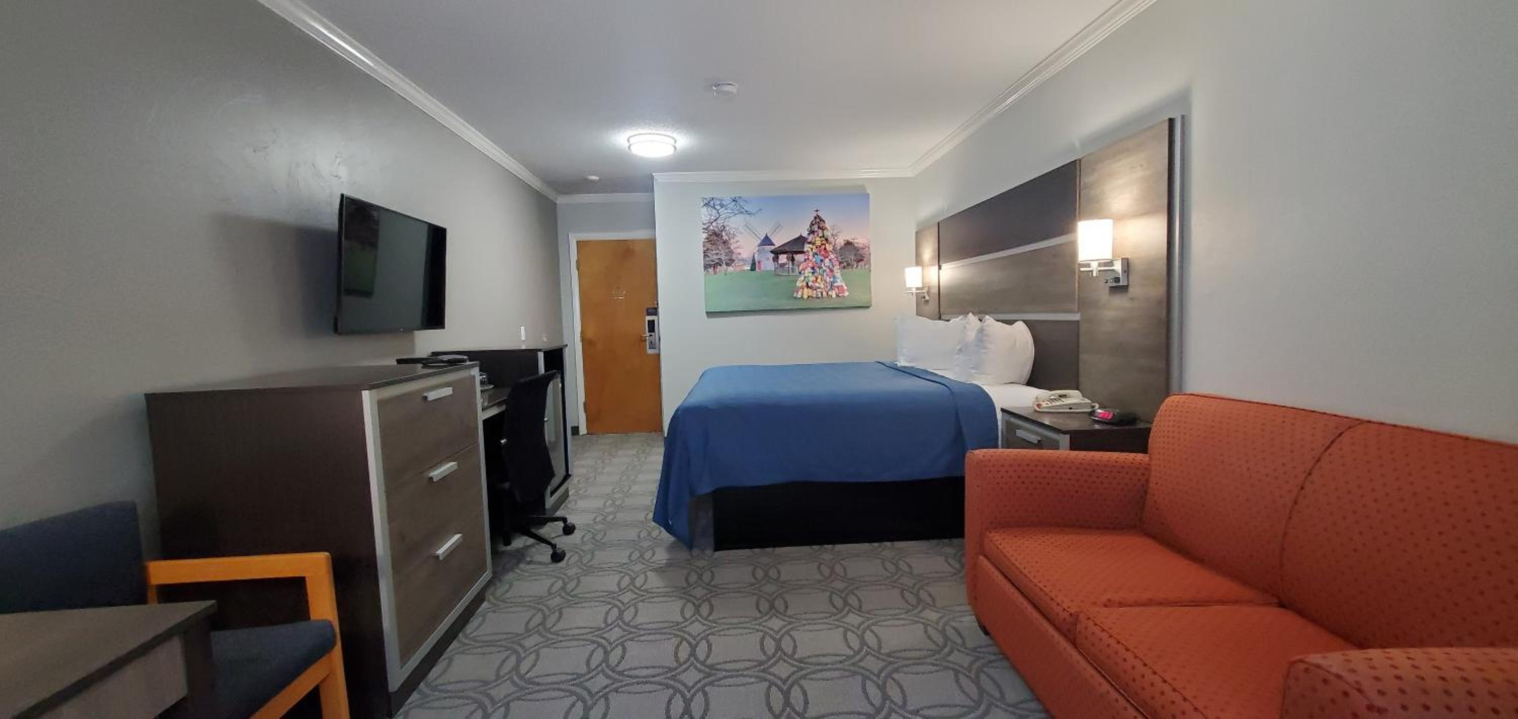 Superior King Room (Non-Smoking) - Photo 13
