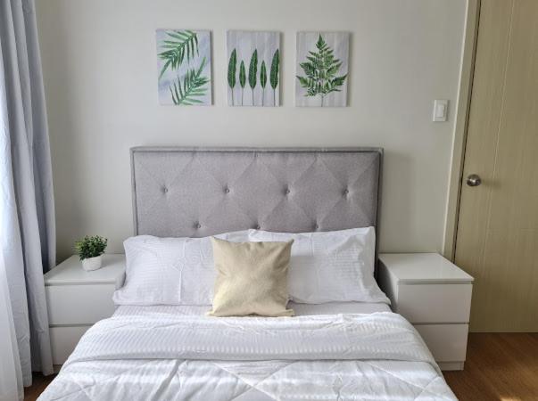 Two-Bedroom Apartment - Photo 11