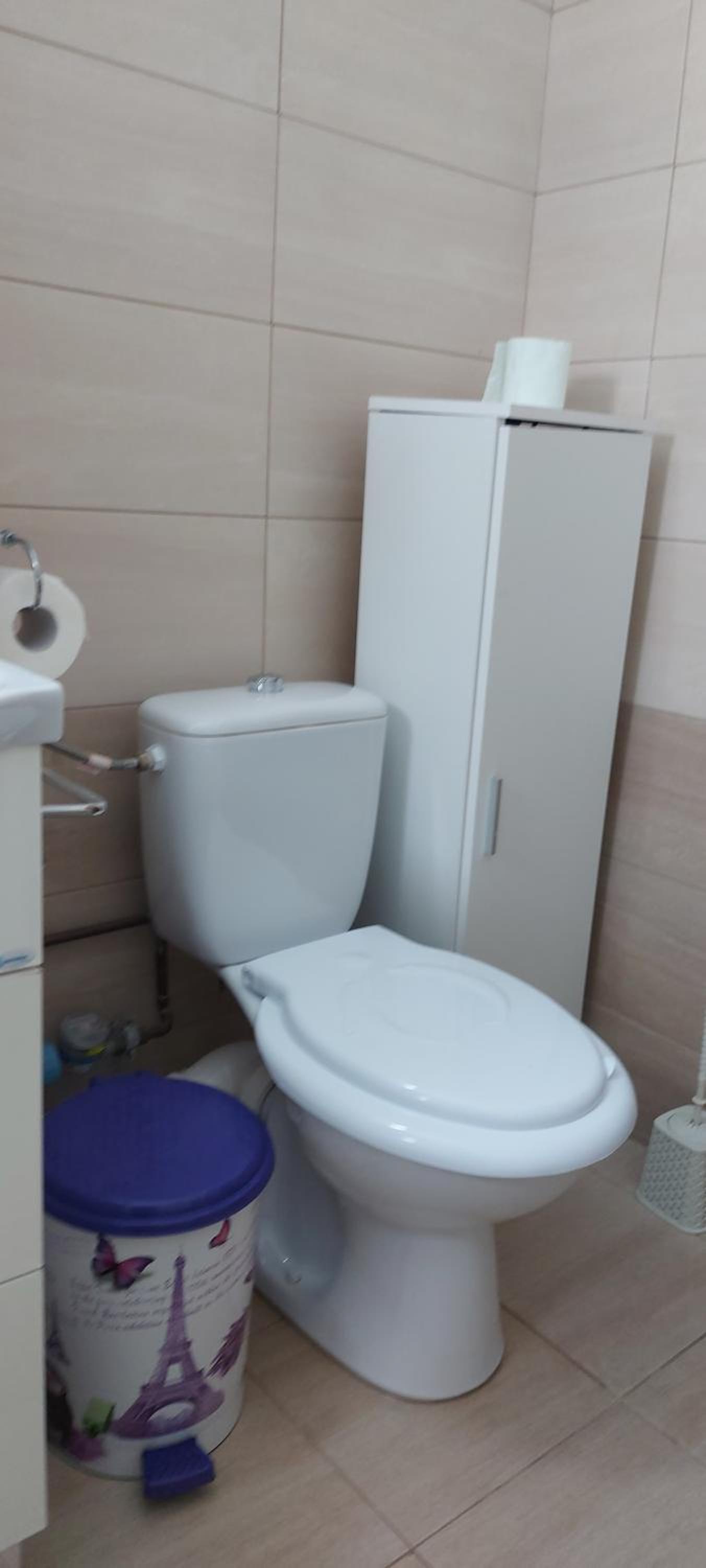 Two-Bedroom Apartment - Photo 11