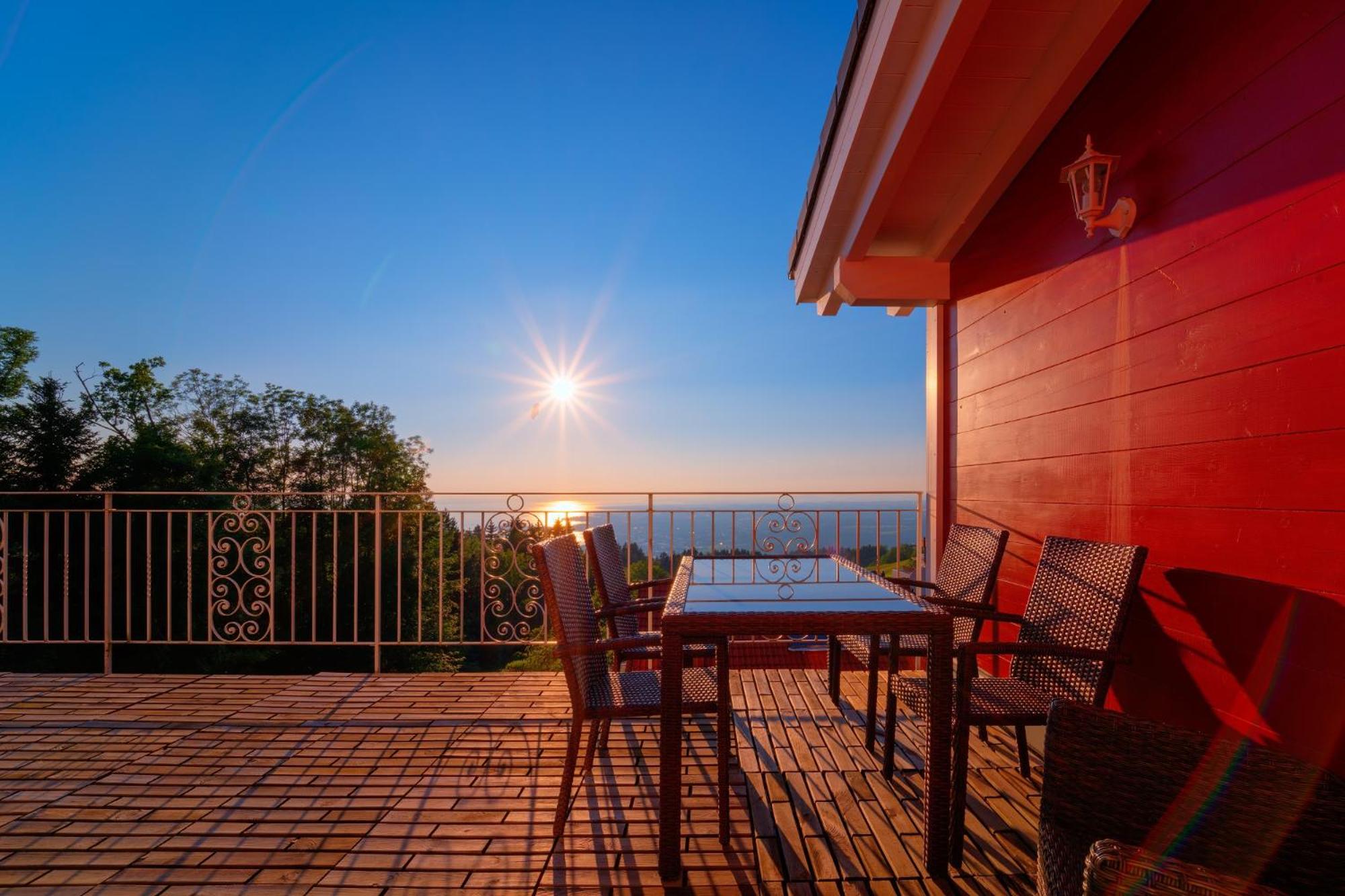 Suite with Lake View photo 3