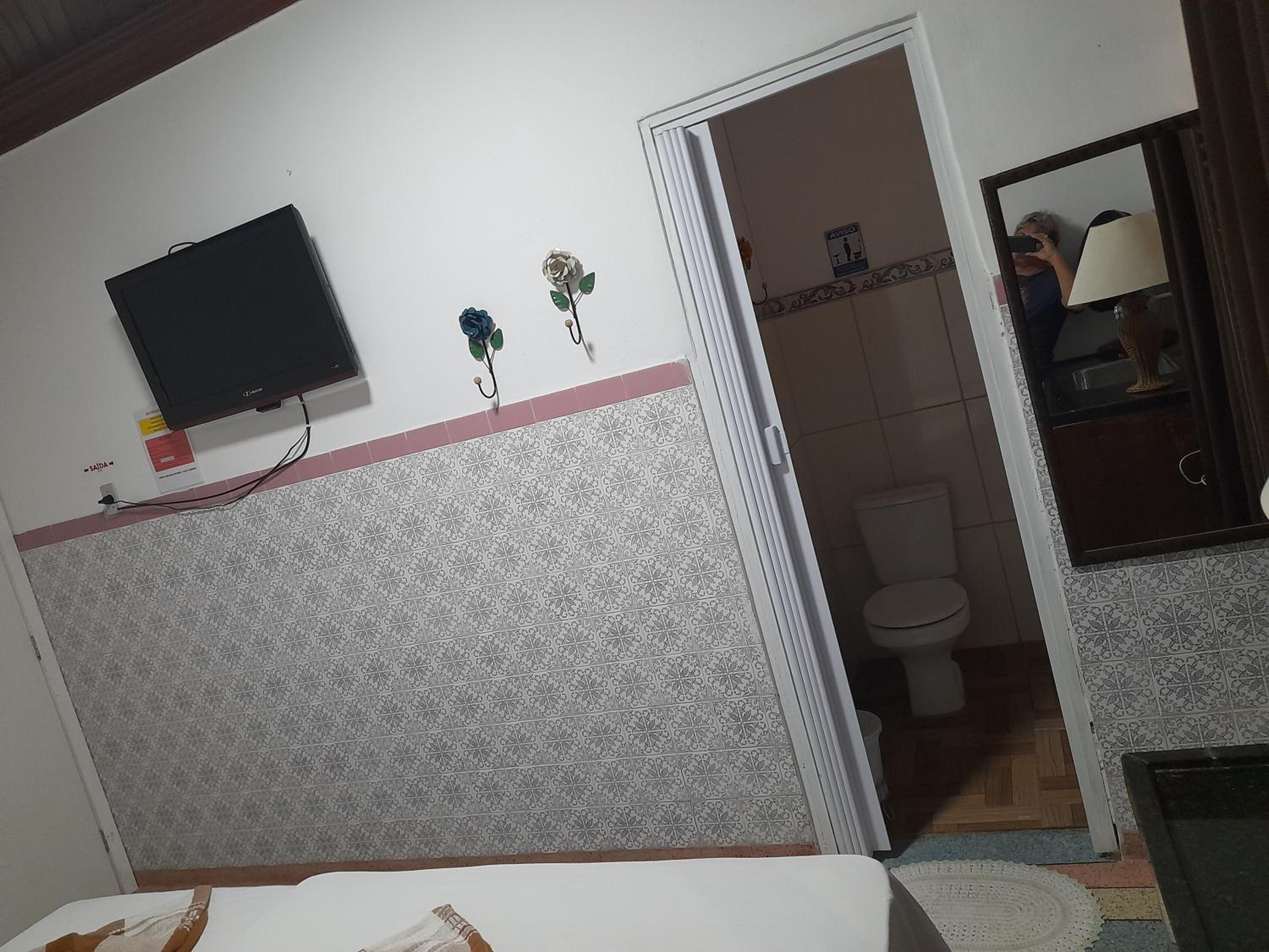 Triple Room with Bathroom - Photo 3