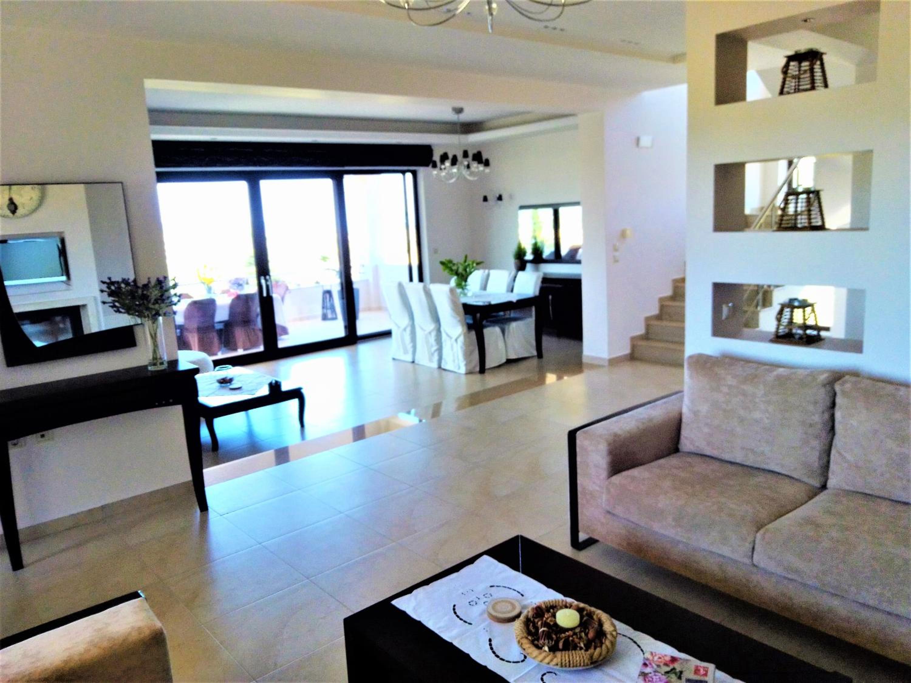 Standard Villa photo 1
