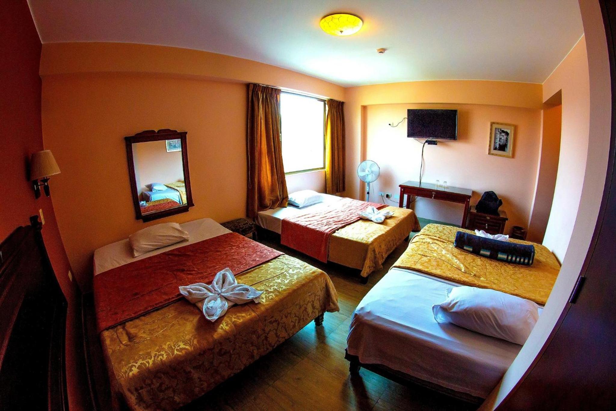 Triple Room