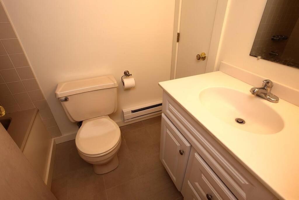 Four-Bedroom House photo 3