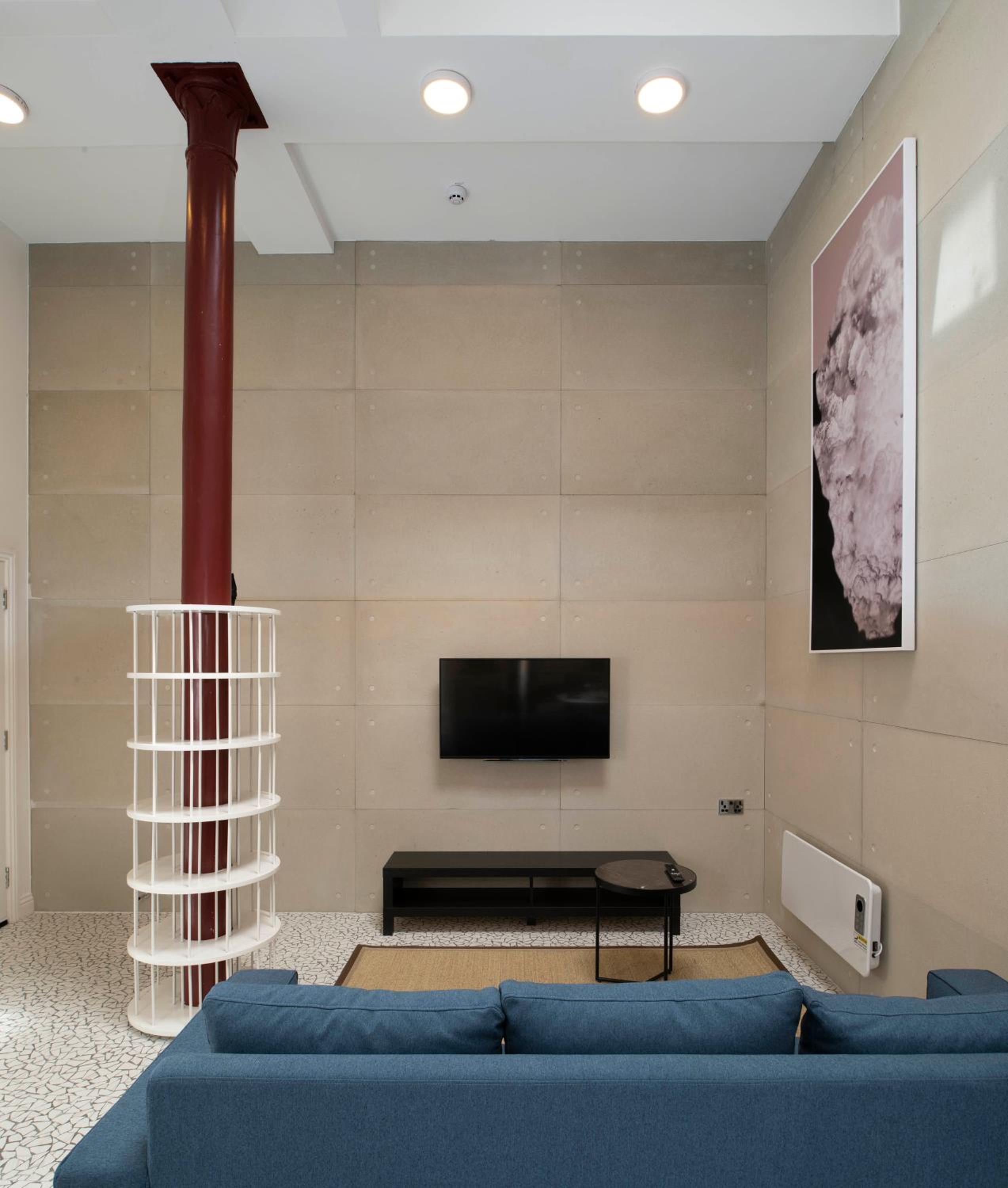 Duplex Apartment - Photo 6