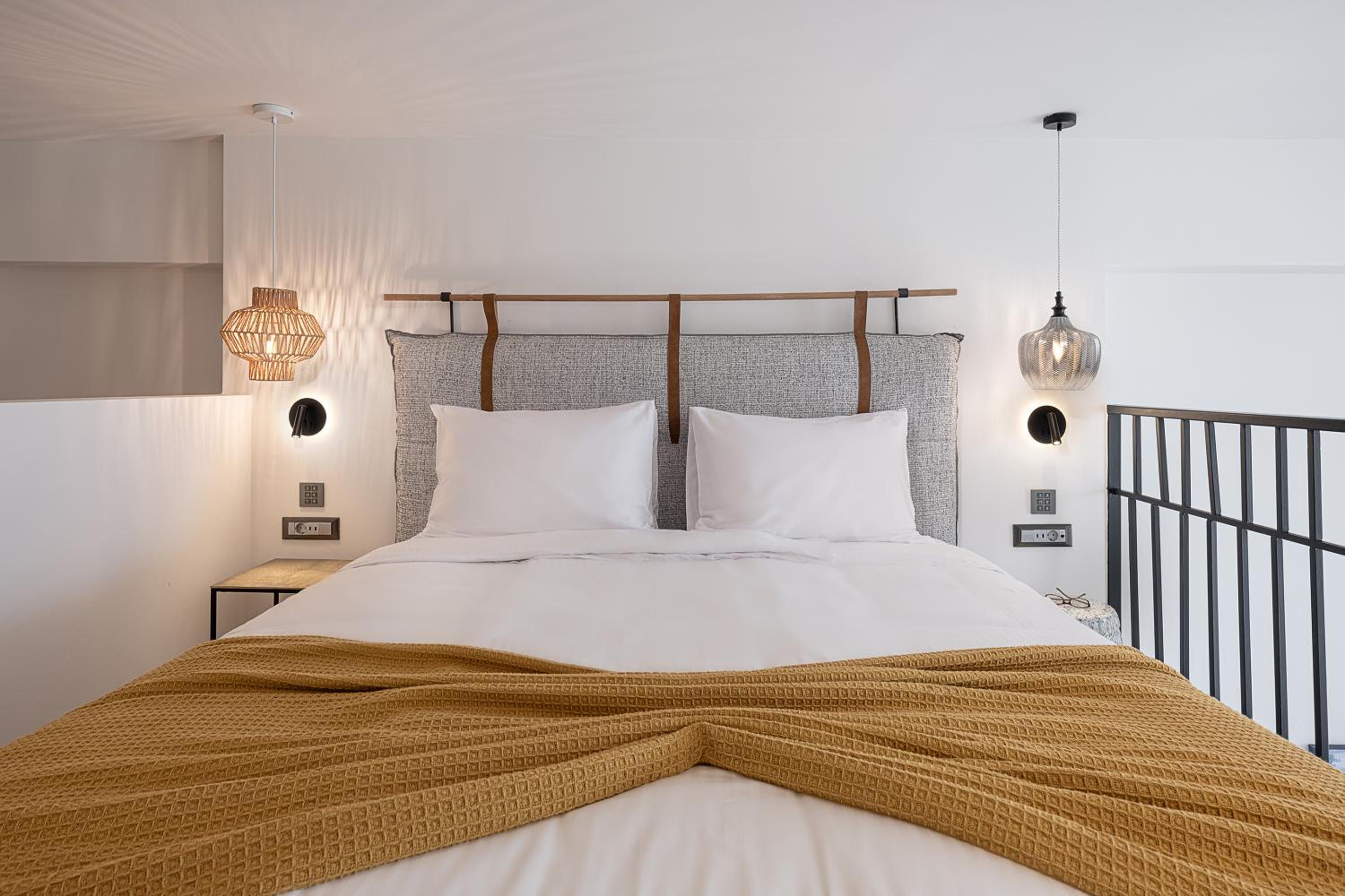 Superior Maisonette Suite with Direct Sea View - Photo 4