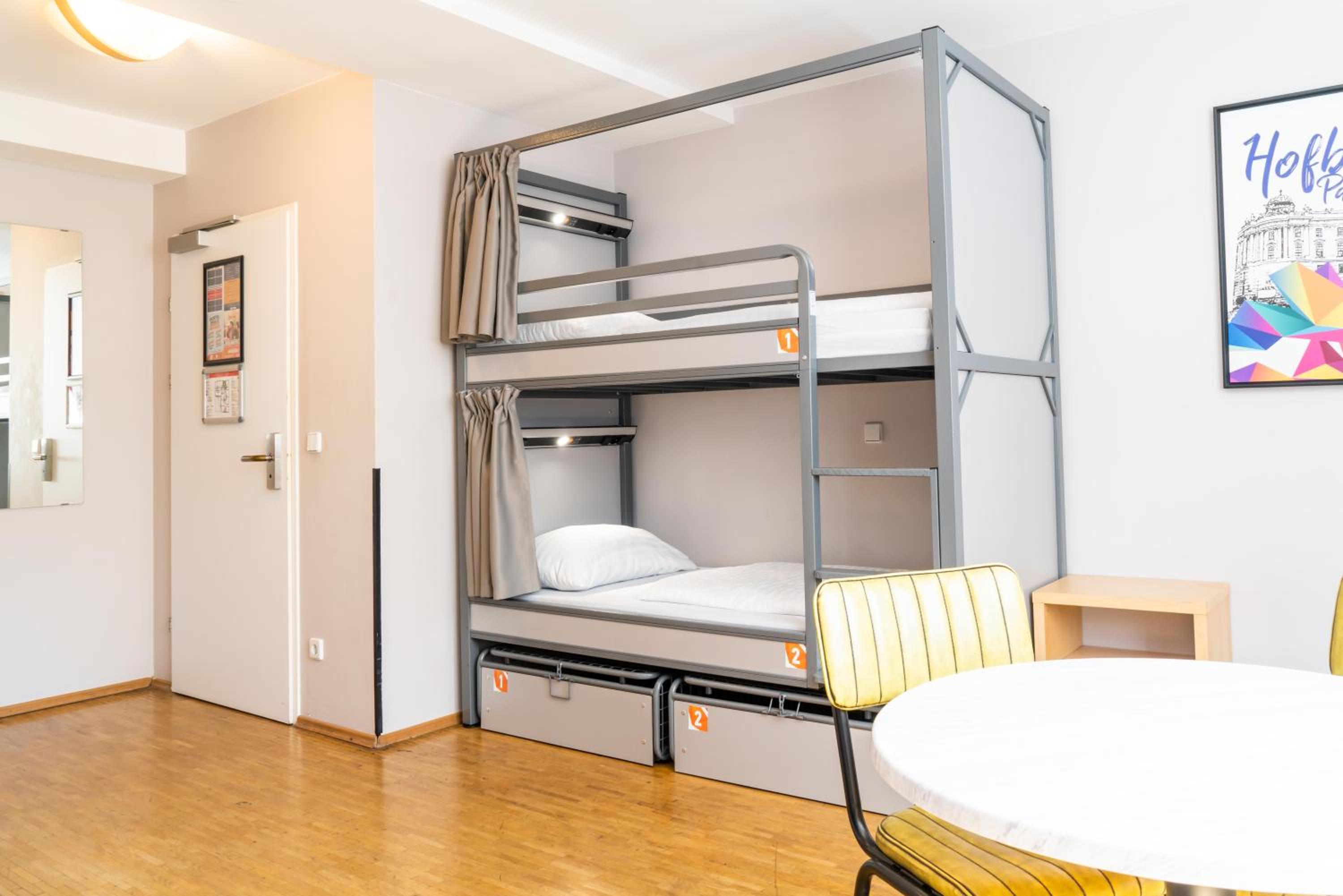 Bed in 4-Bed Mixed Dormitory Room