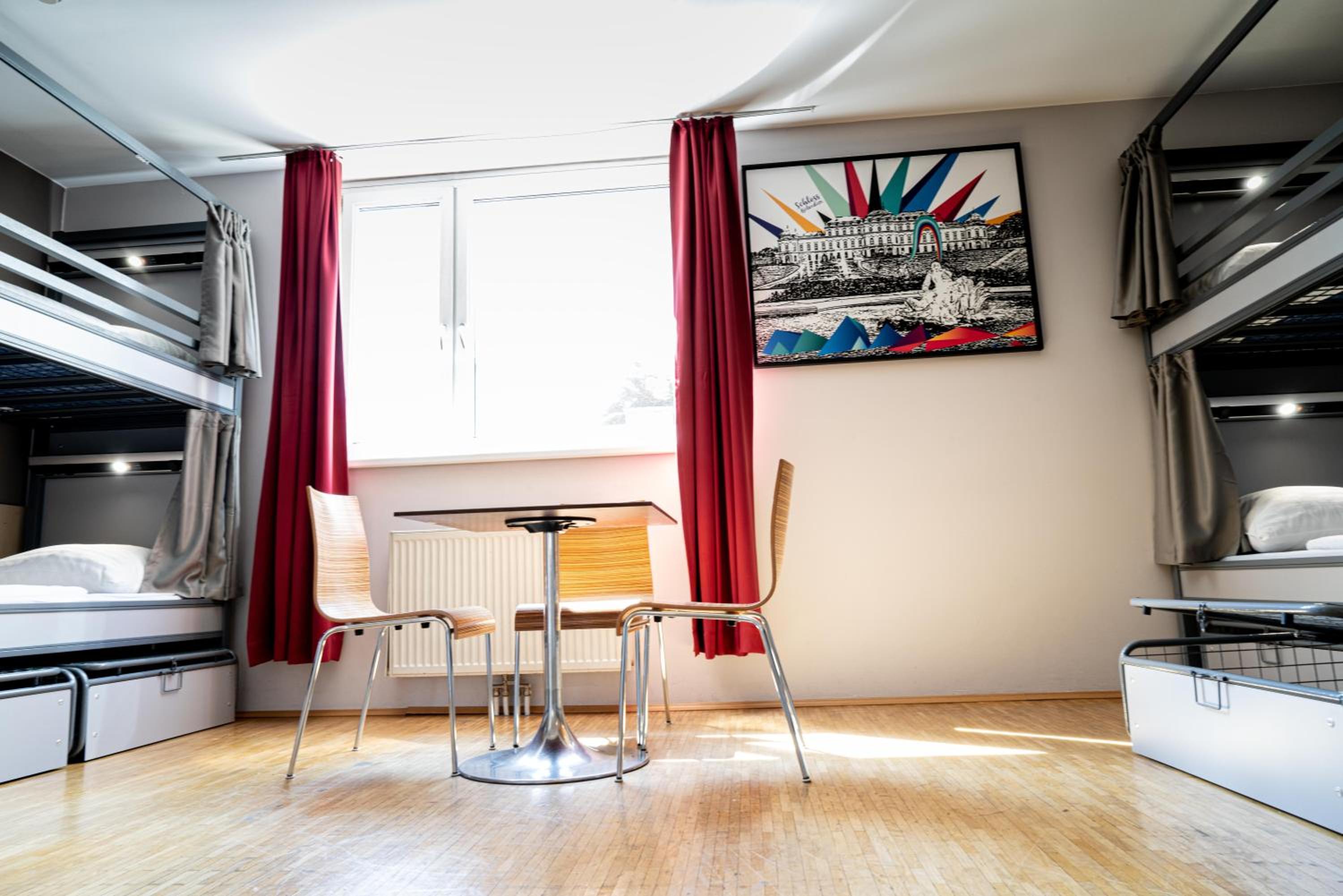 6-Bed Mixed Dormitory Room