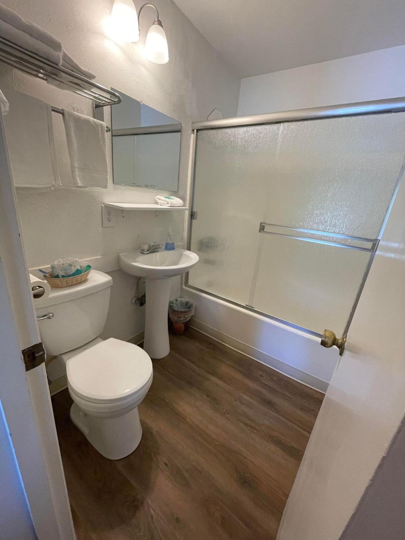 Family Suite - Photo 7