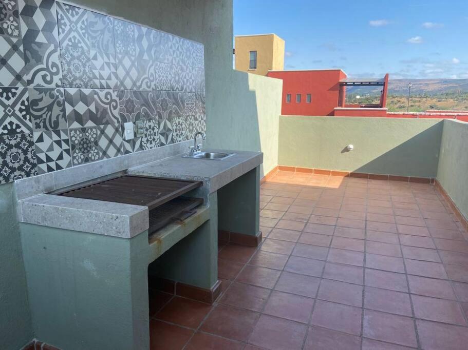 Three-Bedroom Villa photo 2