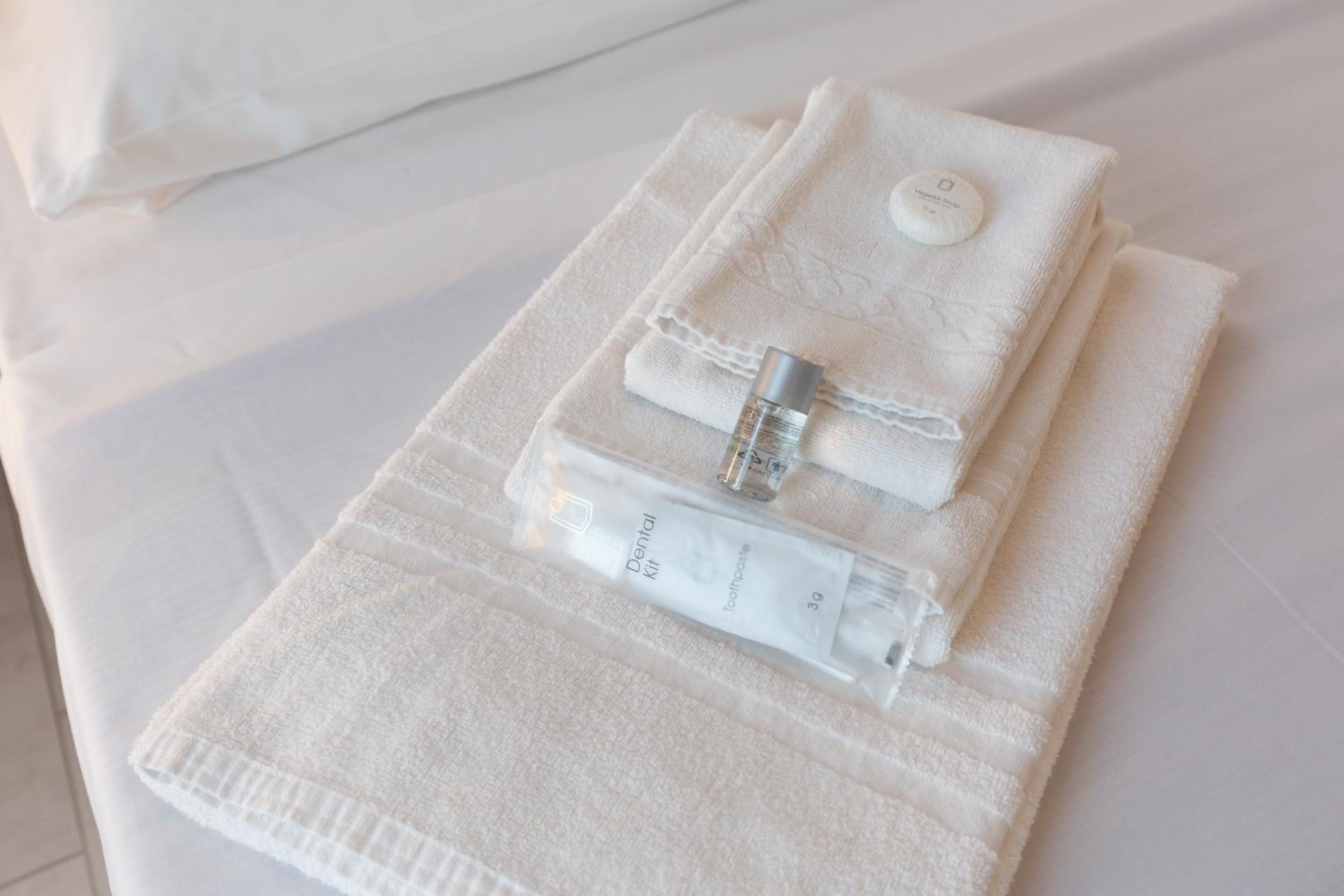 Double Room with Private Bathroom photo 3