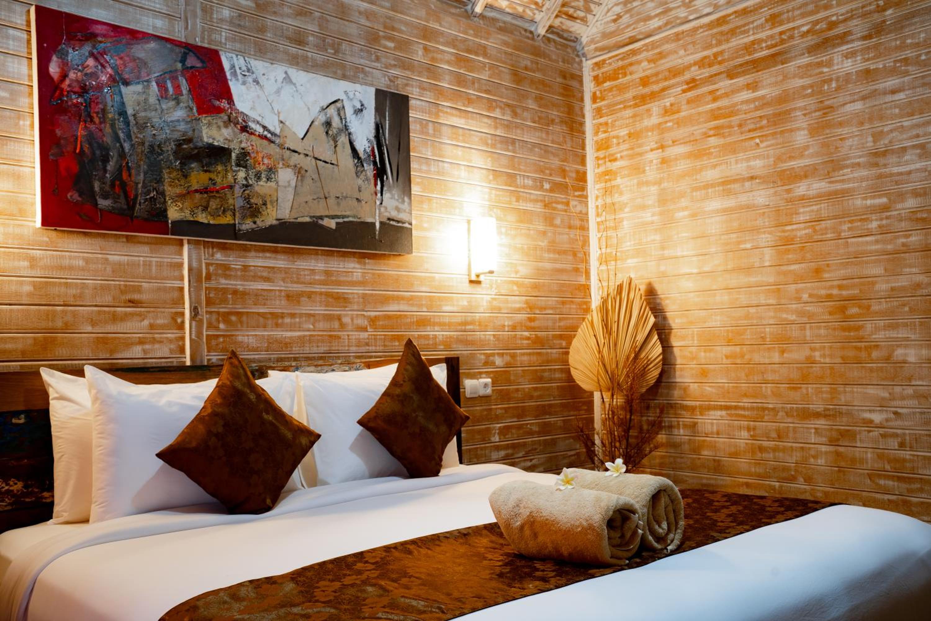 Deluxe Double Room with Sea View - Photo 7
