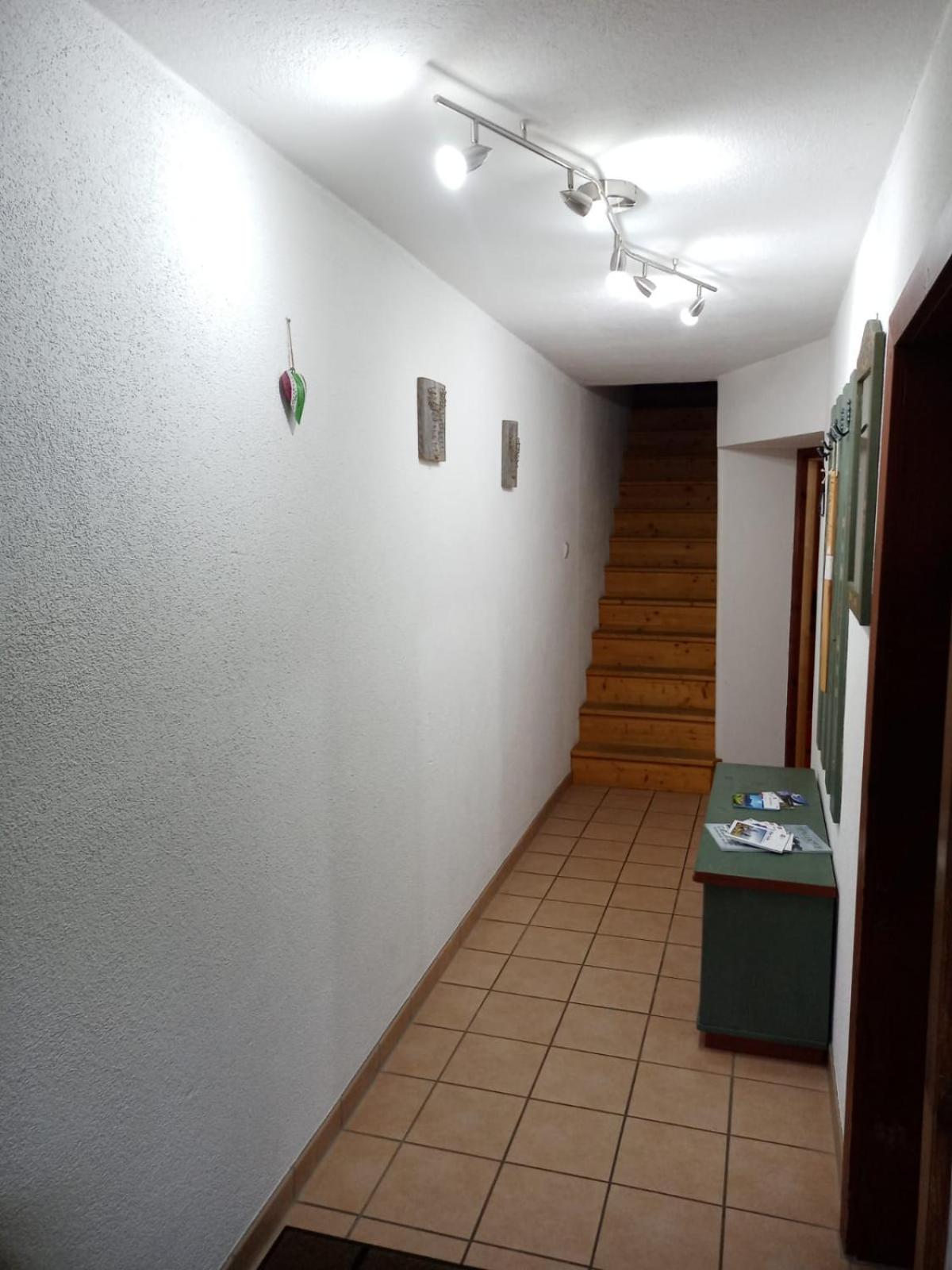 Three-Bedroom House photo 3