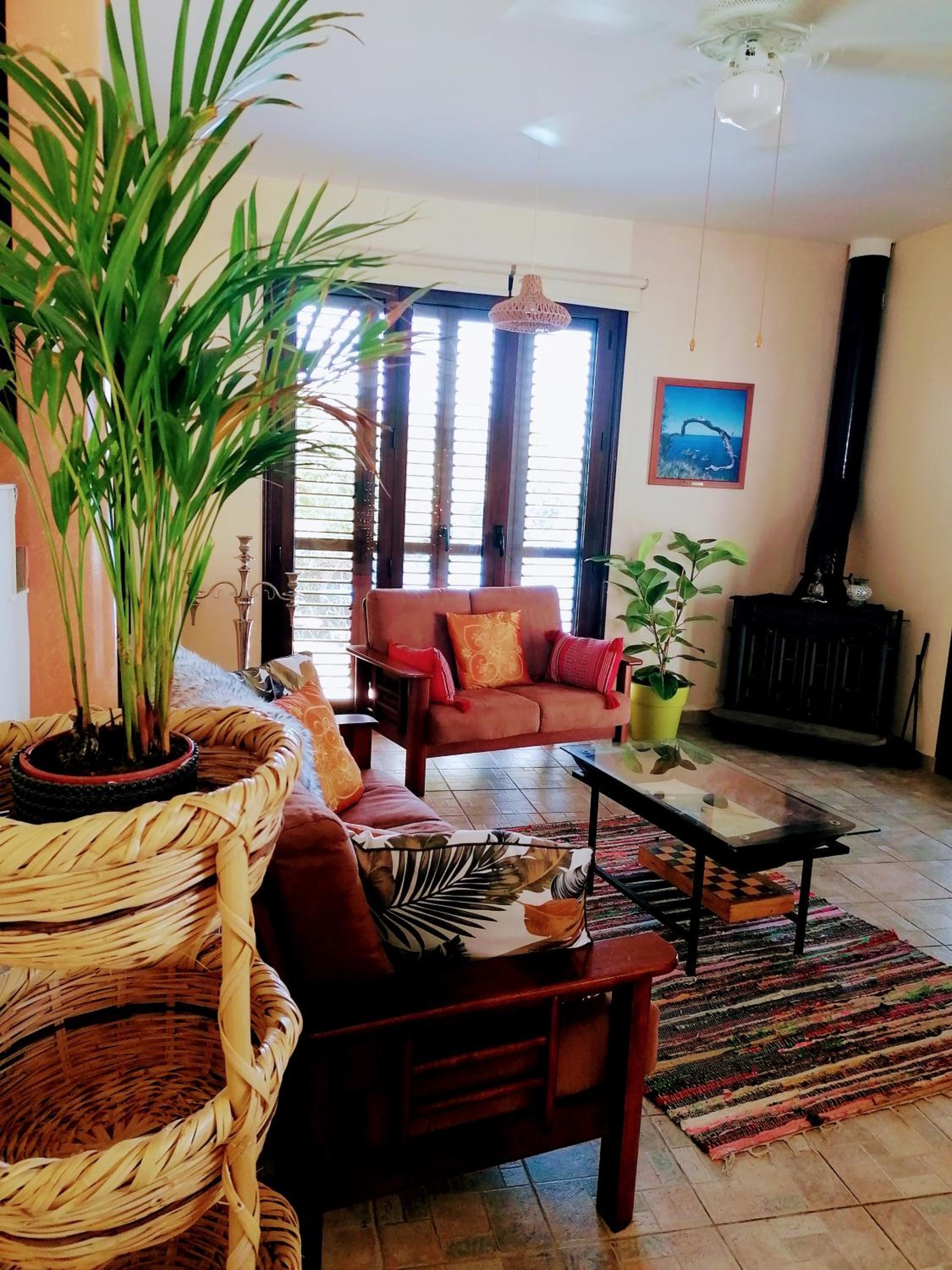 One-Bedroom House photo 1