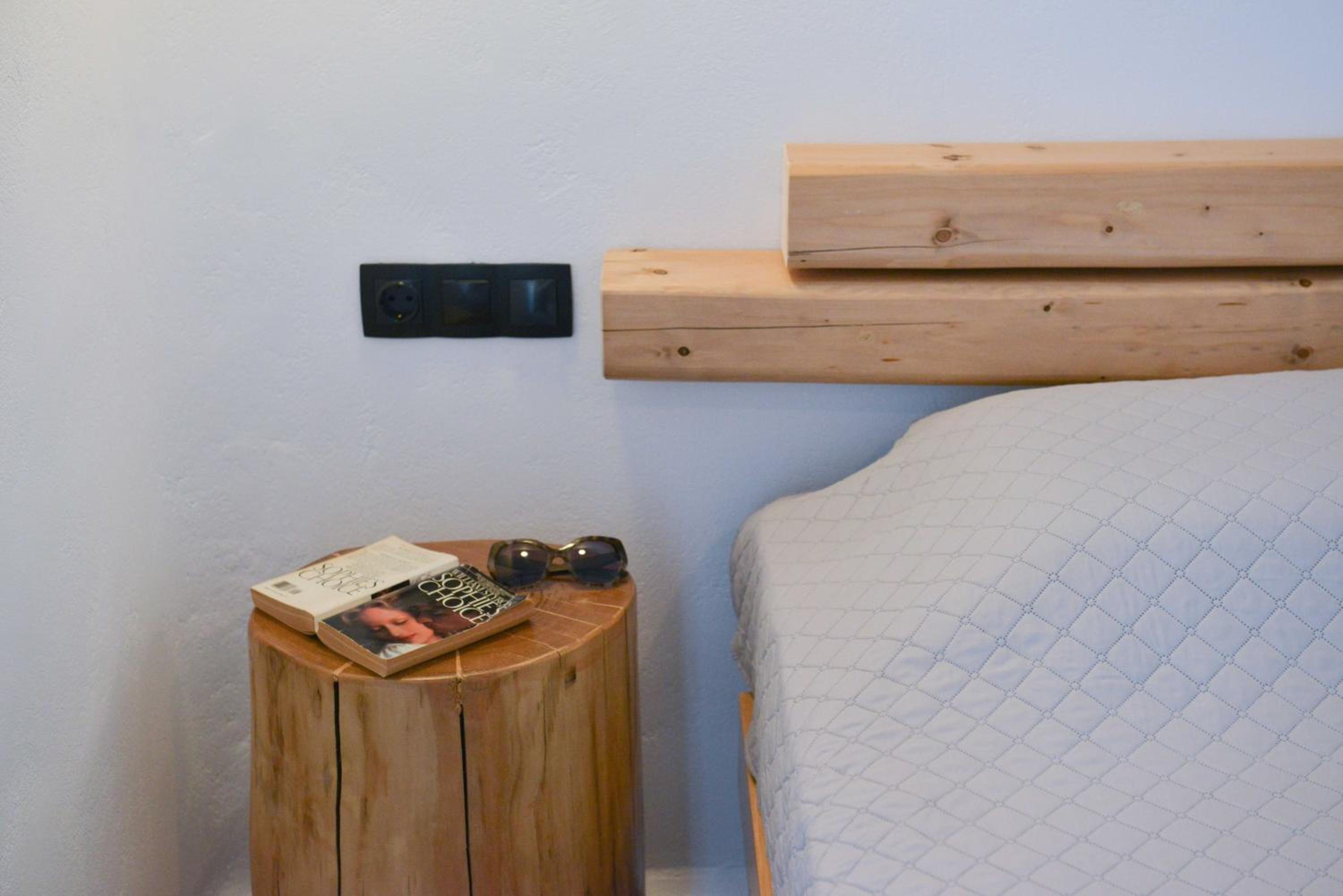 Studio Apartment photo 2