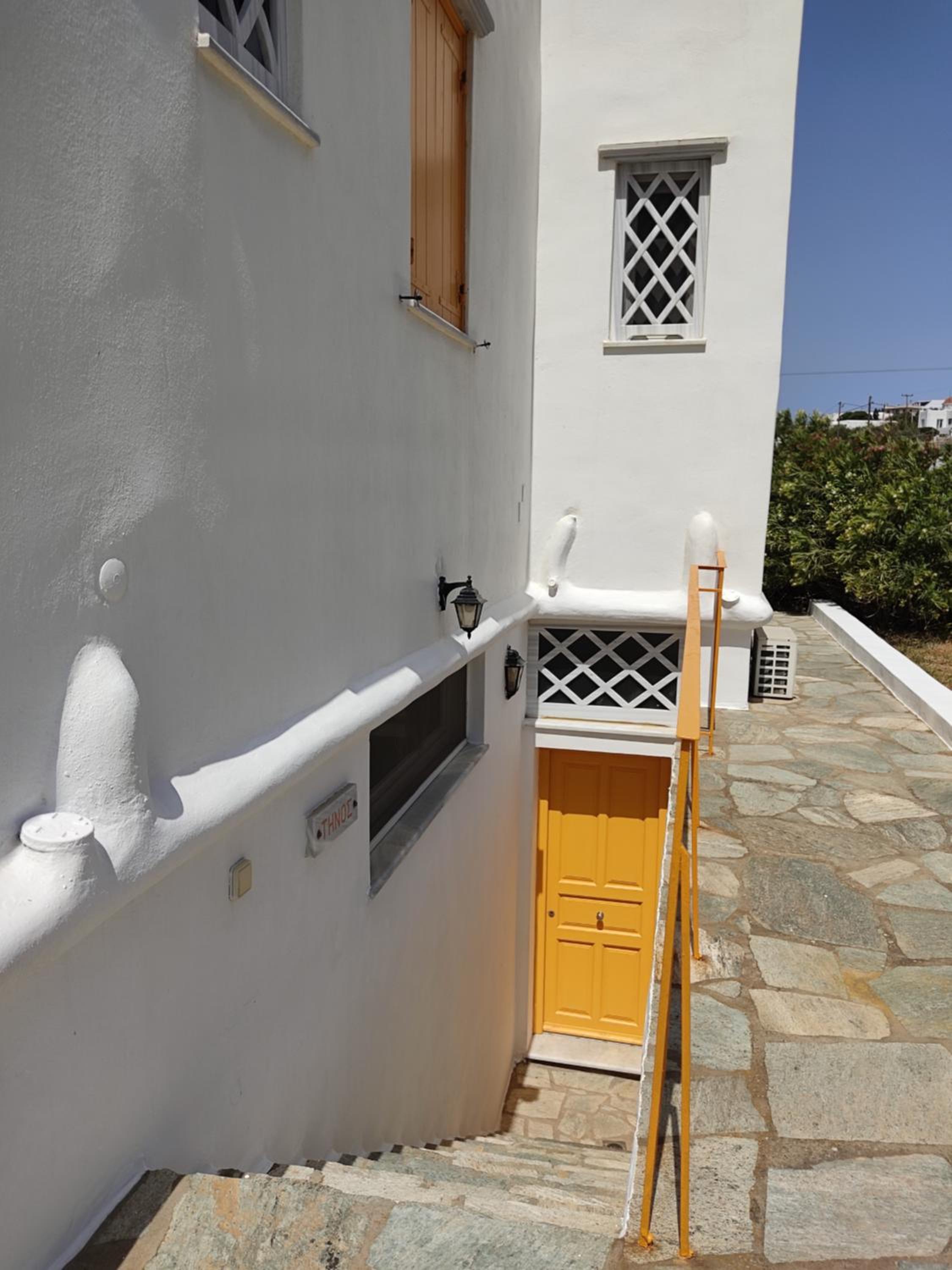 Apartment with Sea View - Split Level - Photo 23