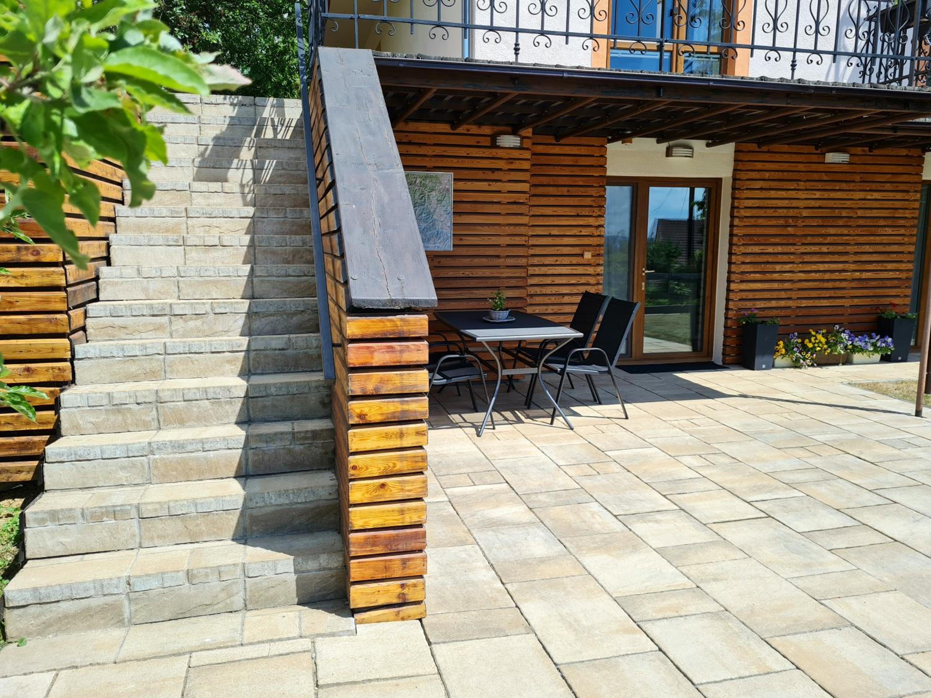 Apartment - Photo 11