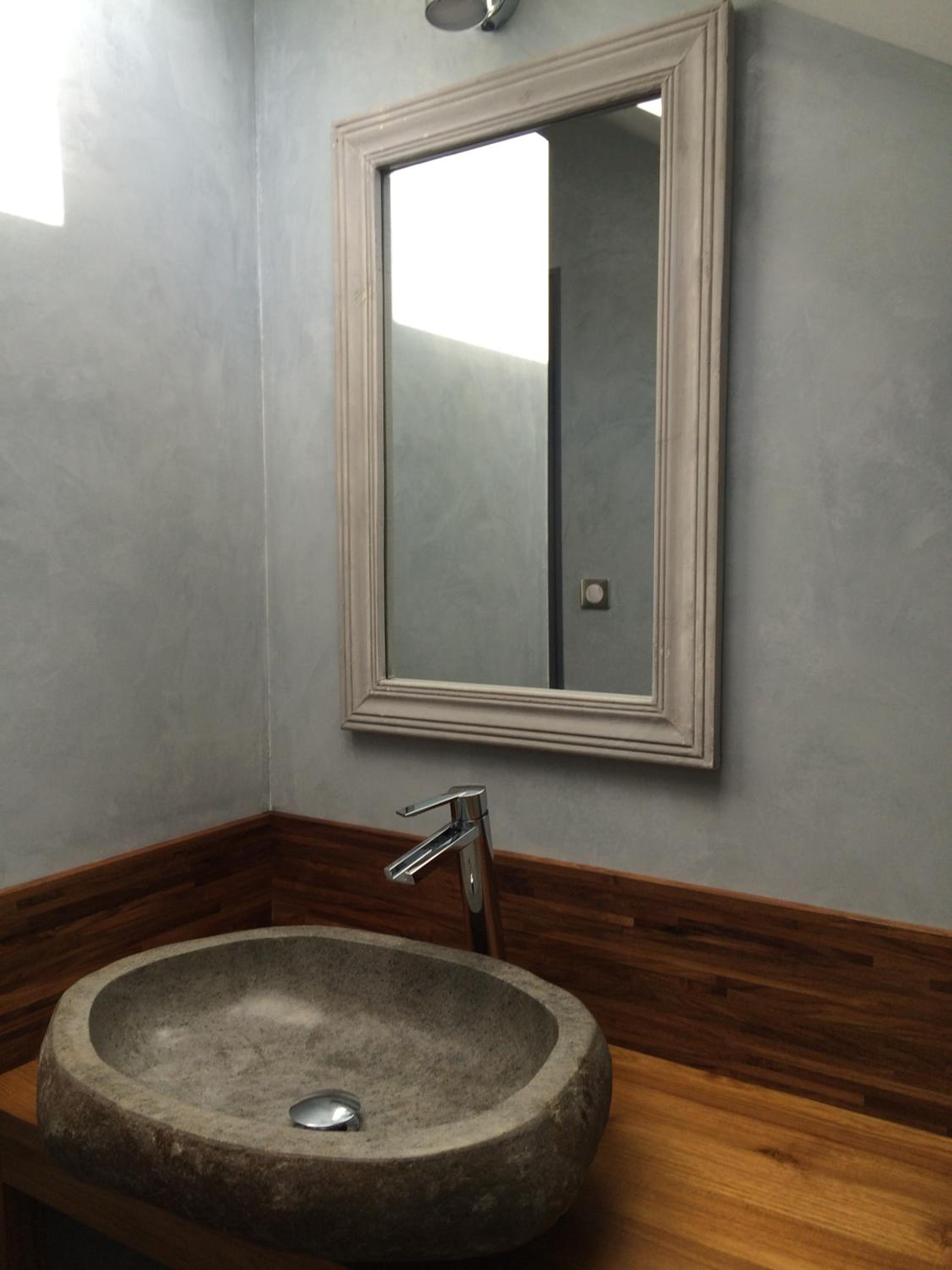 Family Room with Shower photo 1