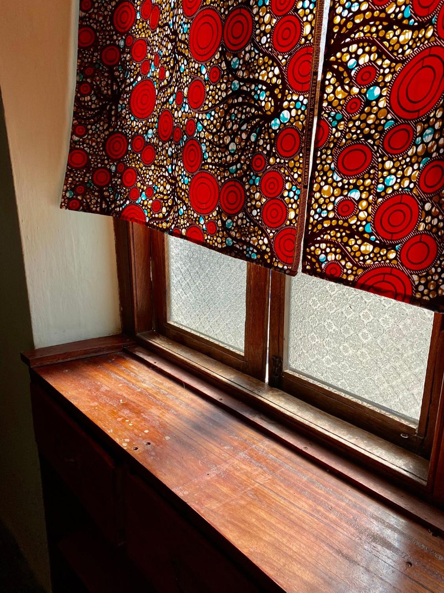 Queen Room with Shared Bathroom