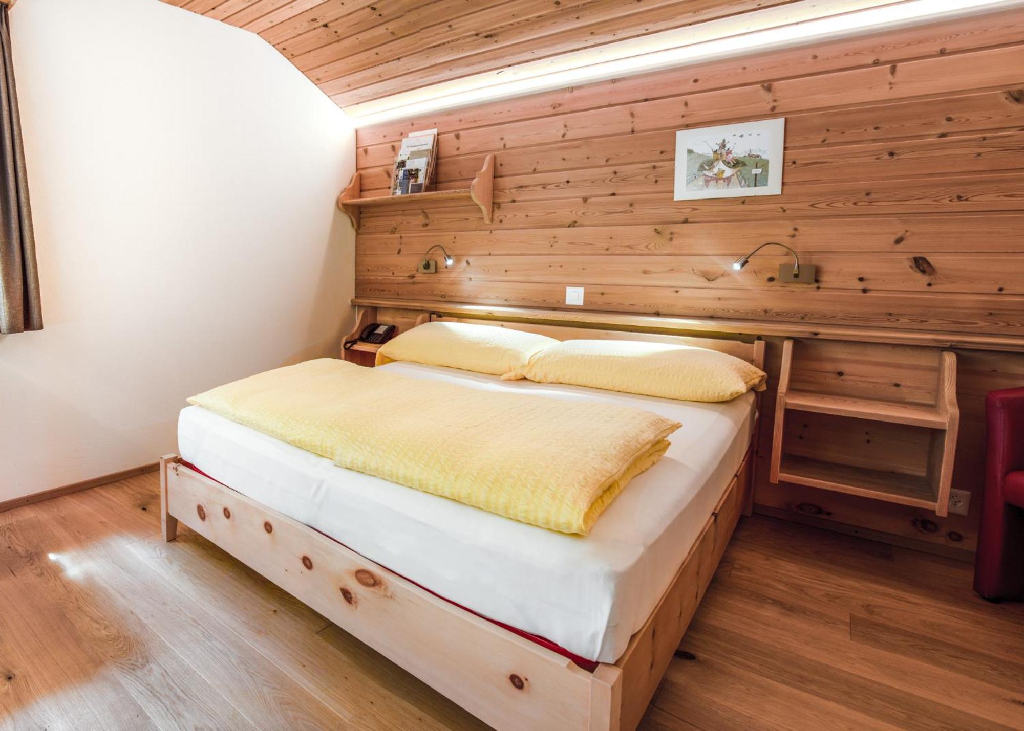 Single Room photo 2