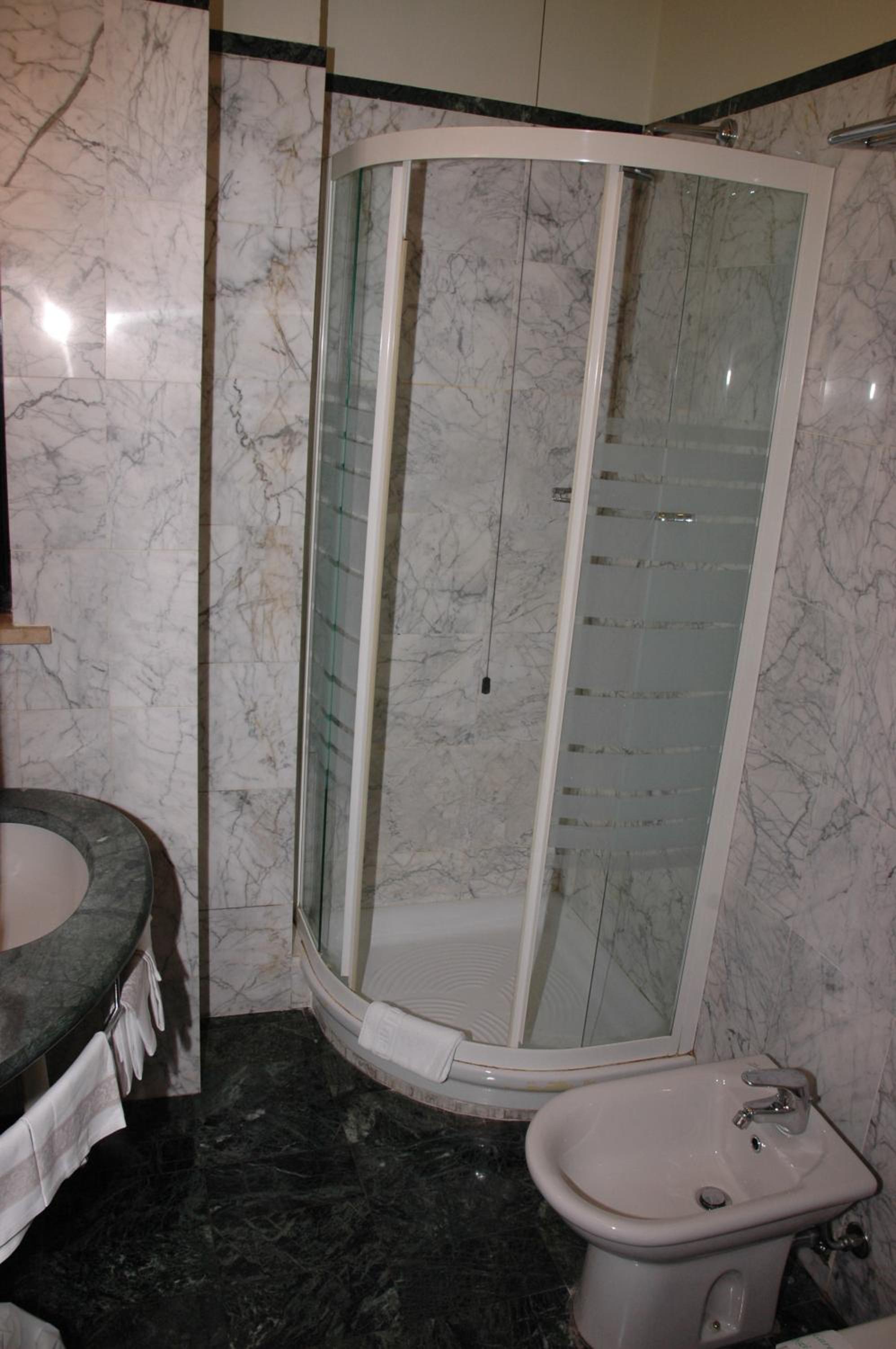 Triple Room - Photo 2