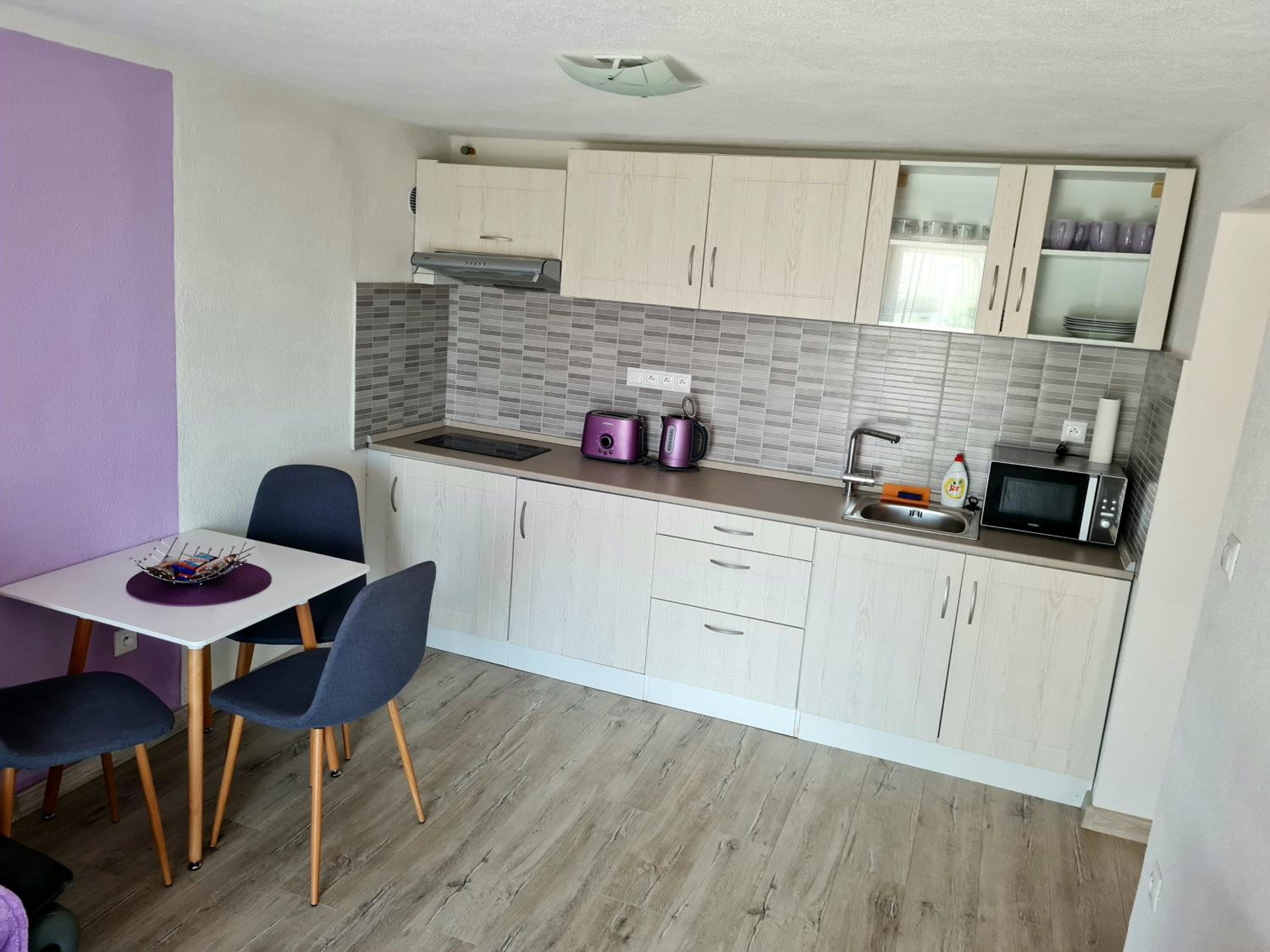 Apartment - Photo 19