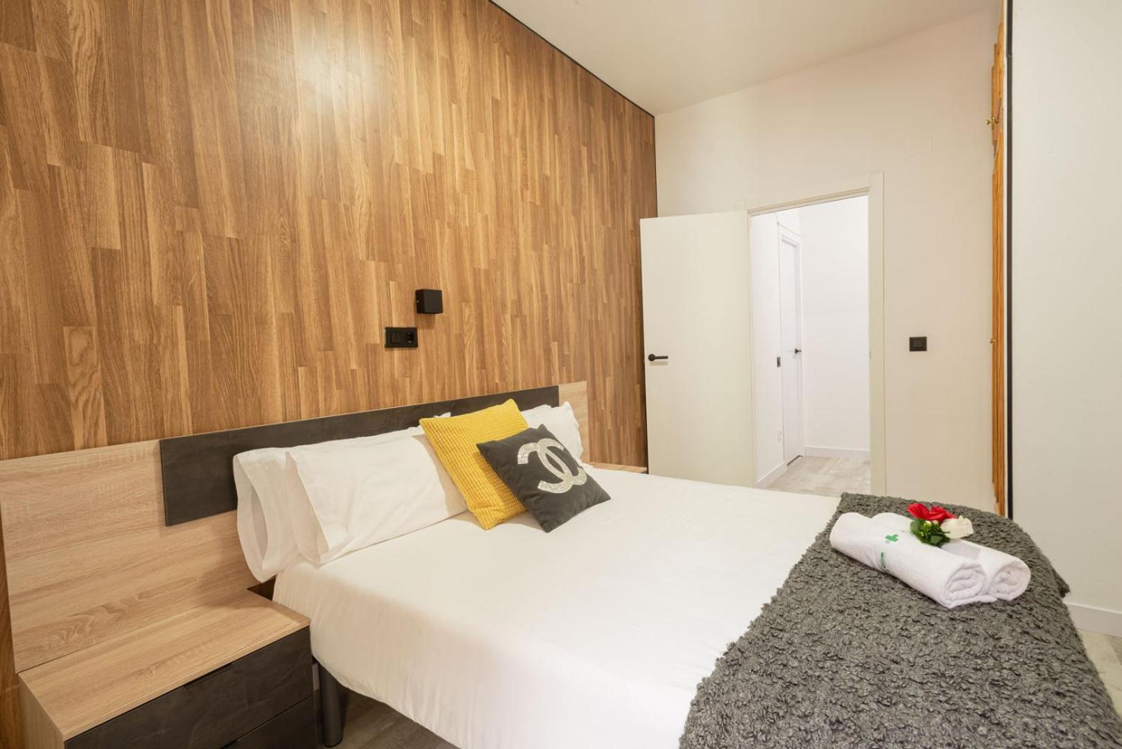 Two-Bedroom Apartment with Balcony photo 3