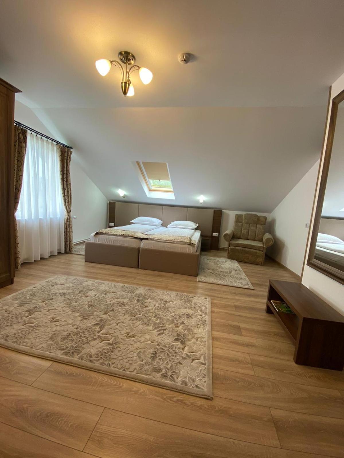 Triple Room photo 3