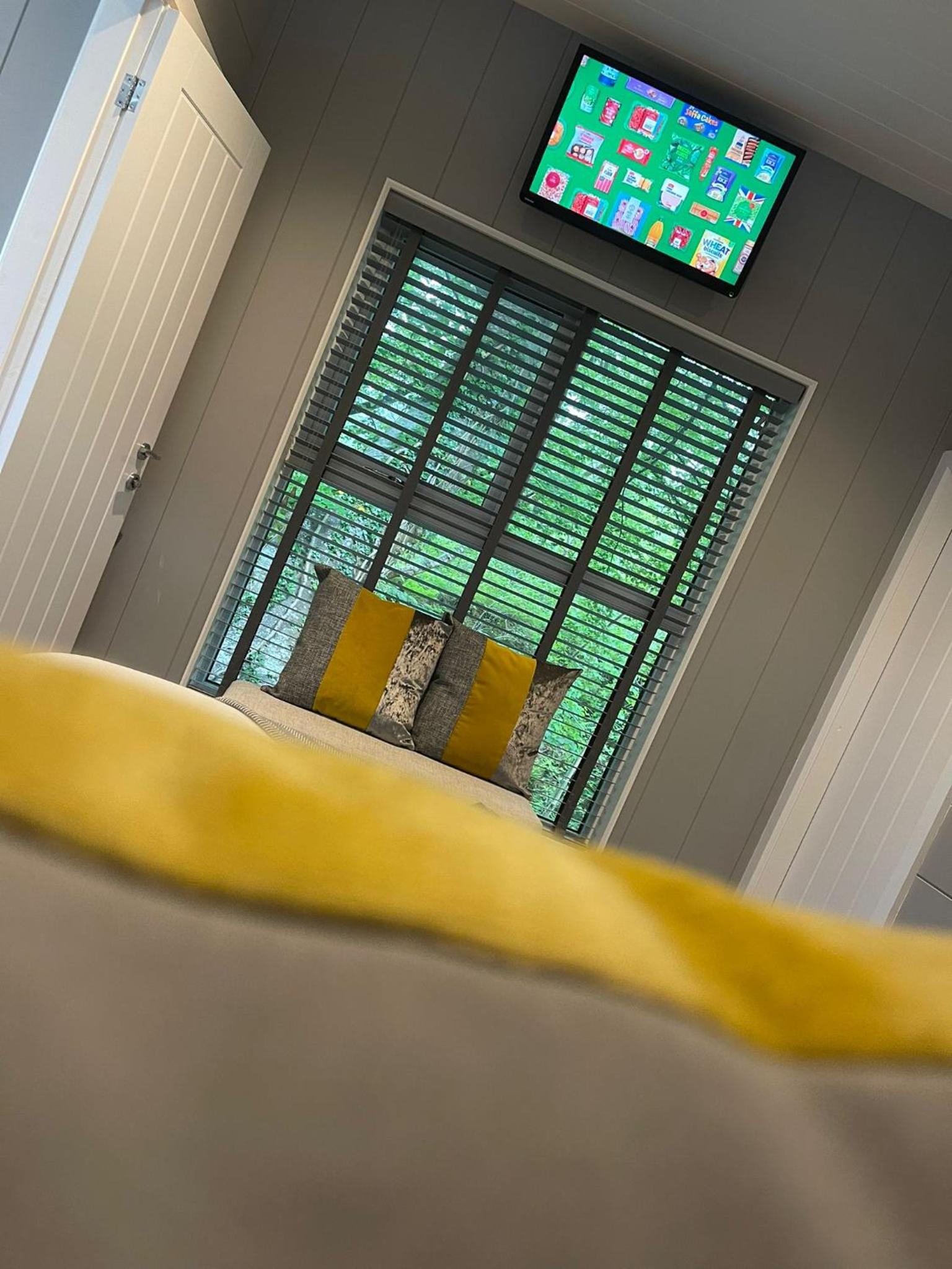 One-Bedroom House - Photo 1