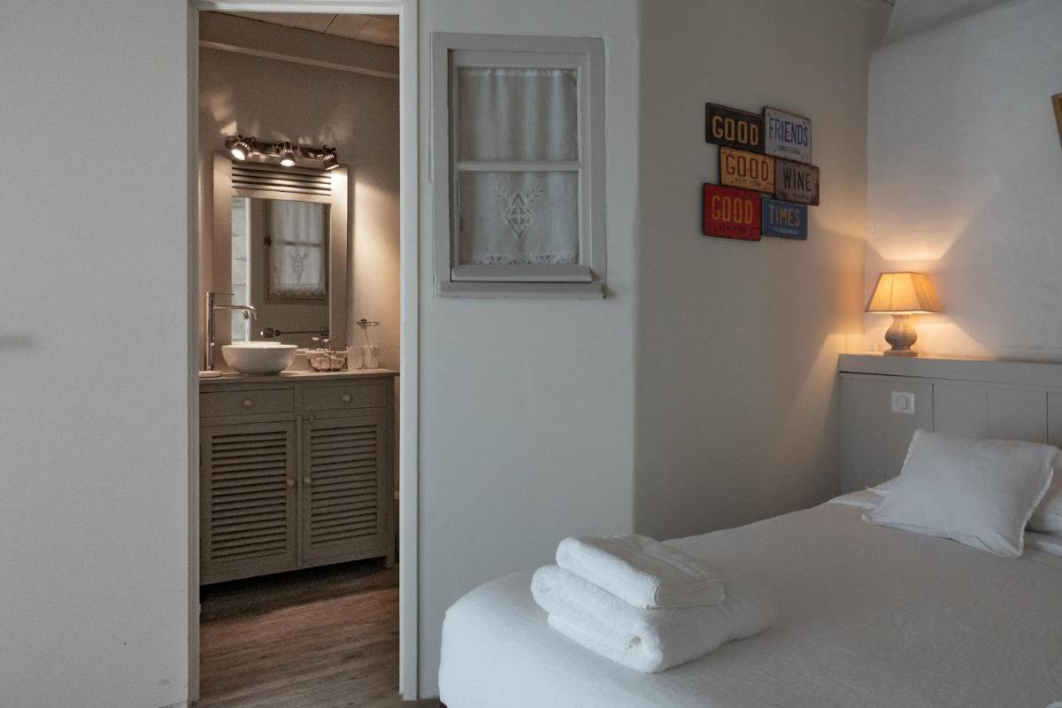 Double Room with Terrace photo 2