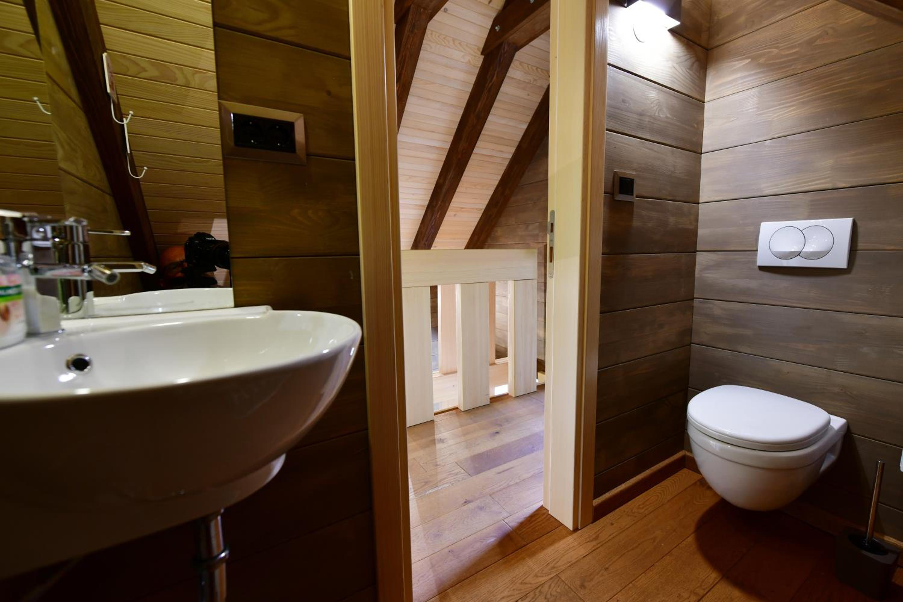 Two-Bedroom Villa - Photo 13