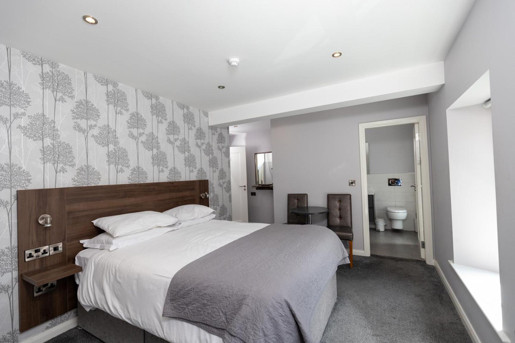 Double Room - Photo 1