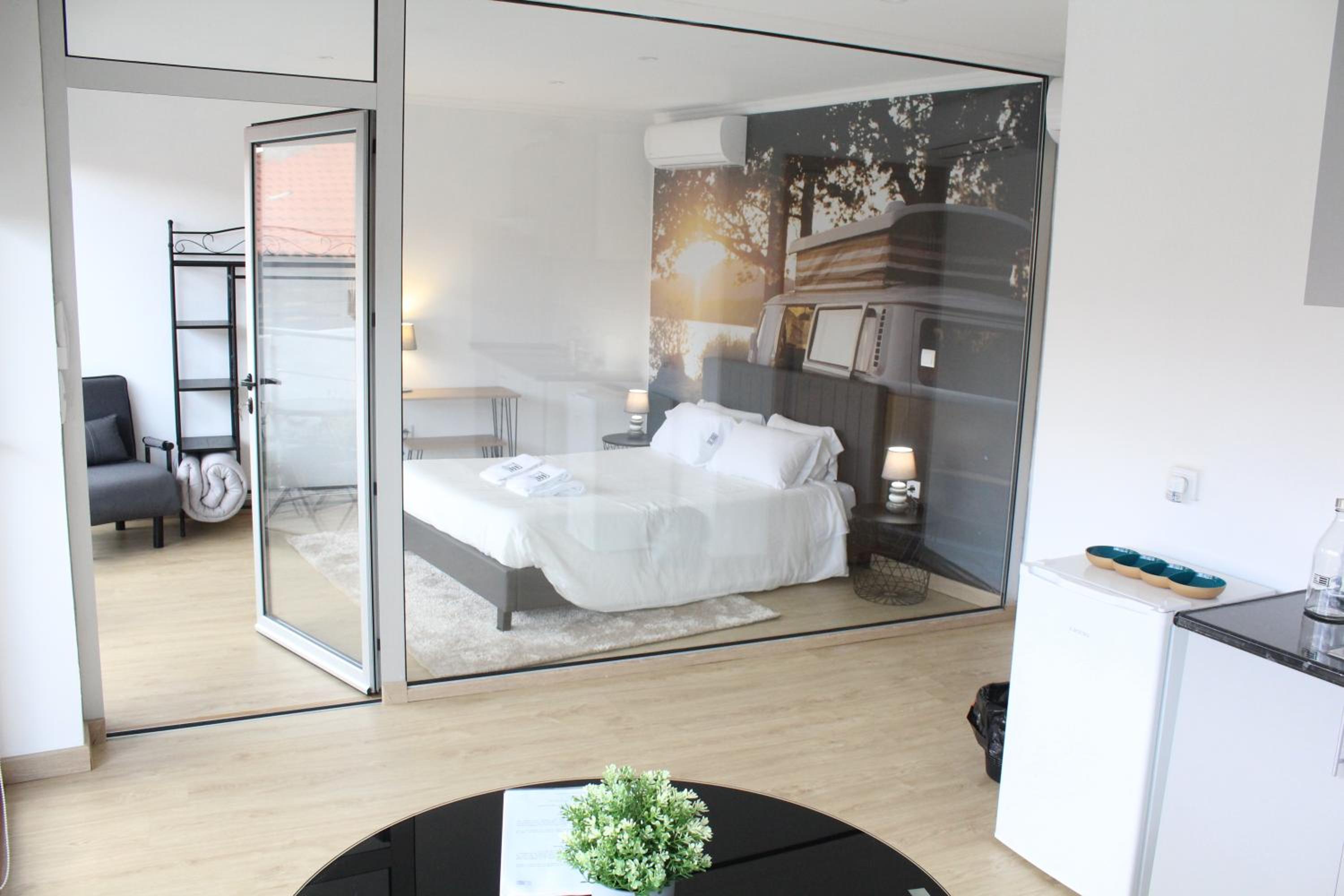 One-Bedroom House photo 2