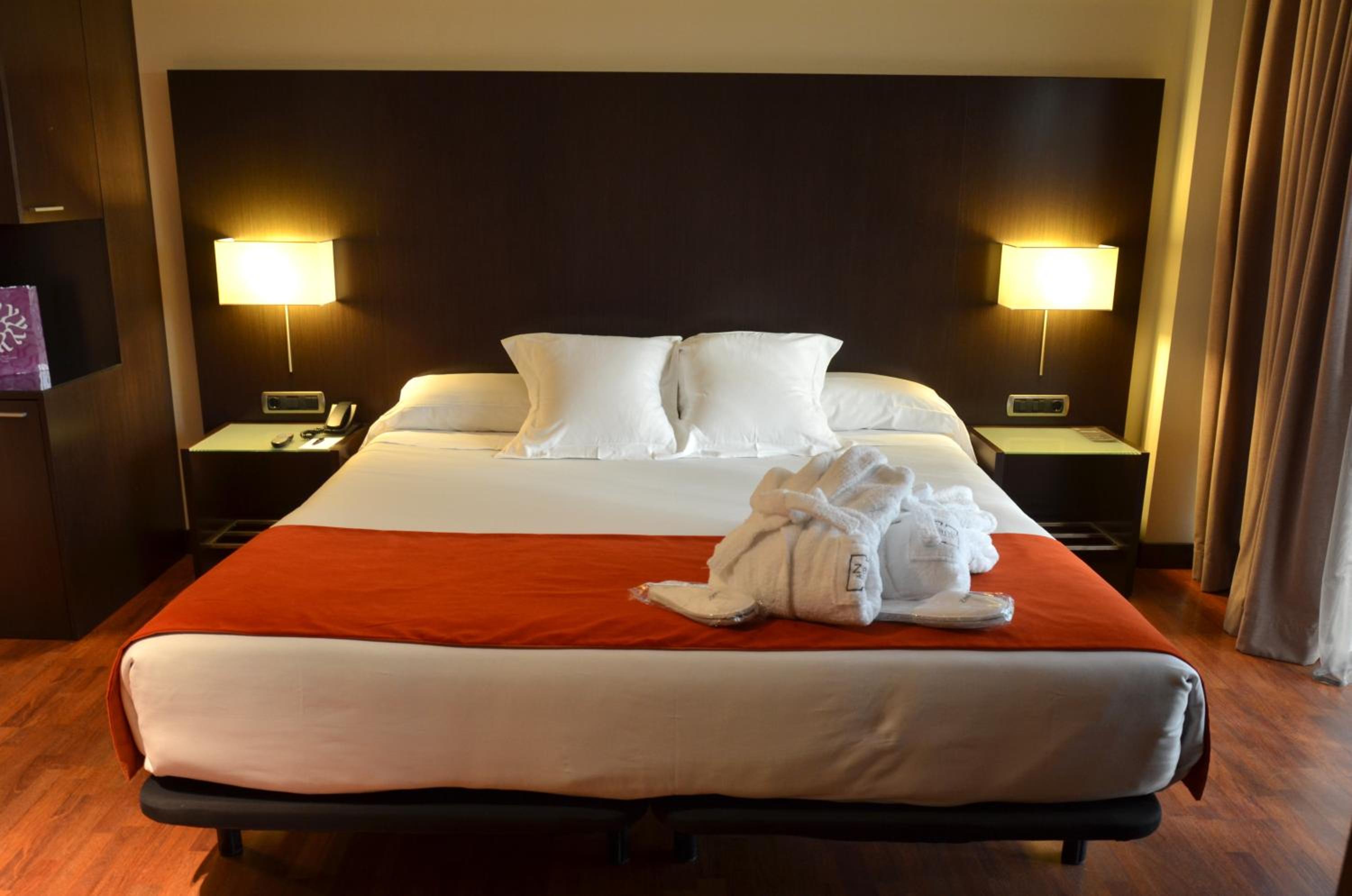 Double Room - Photo 3